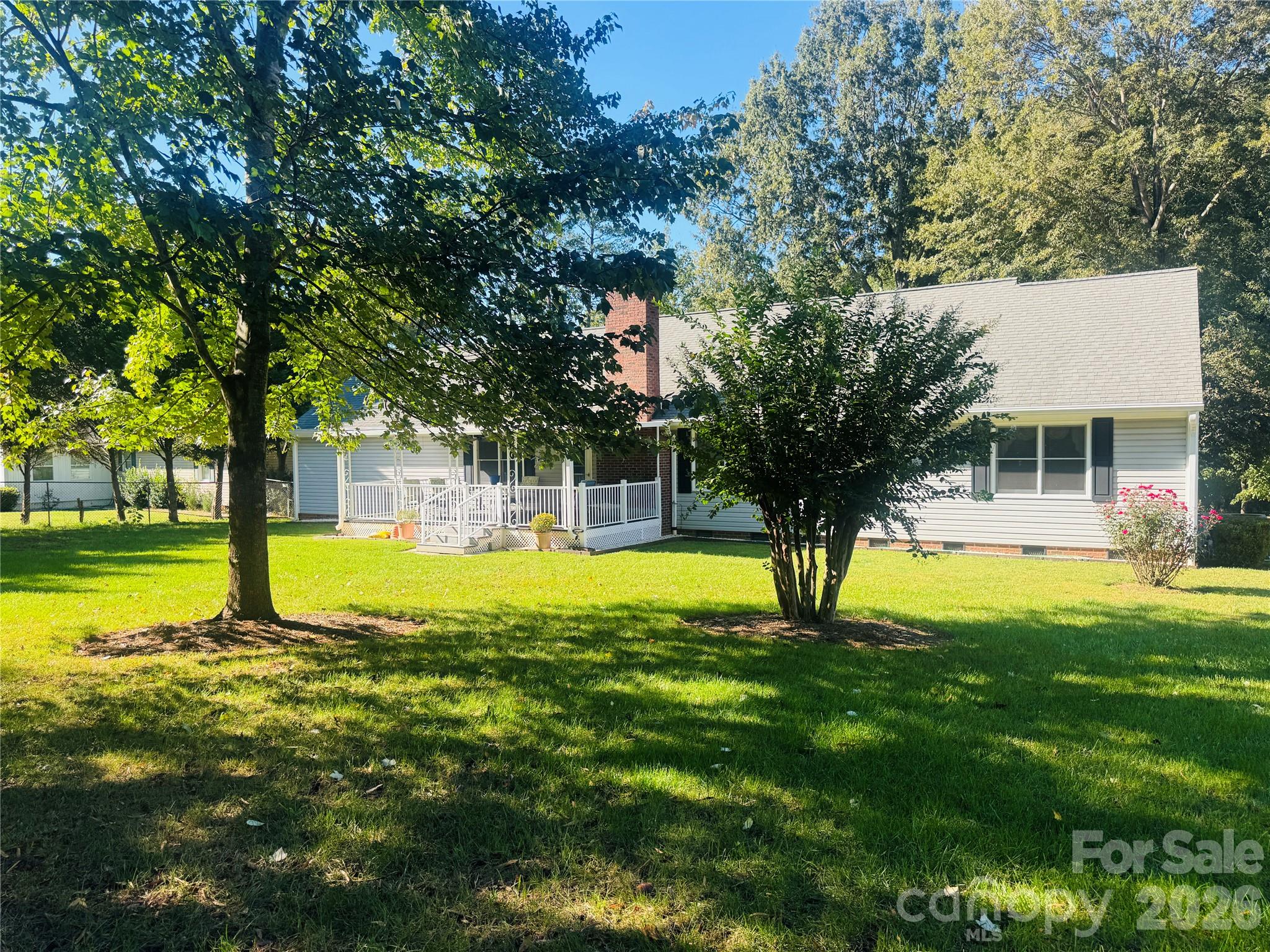 Single Family Residence at 107 Tremont Drive, Salisbury, photo 4 of 28