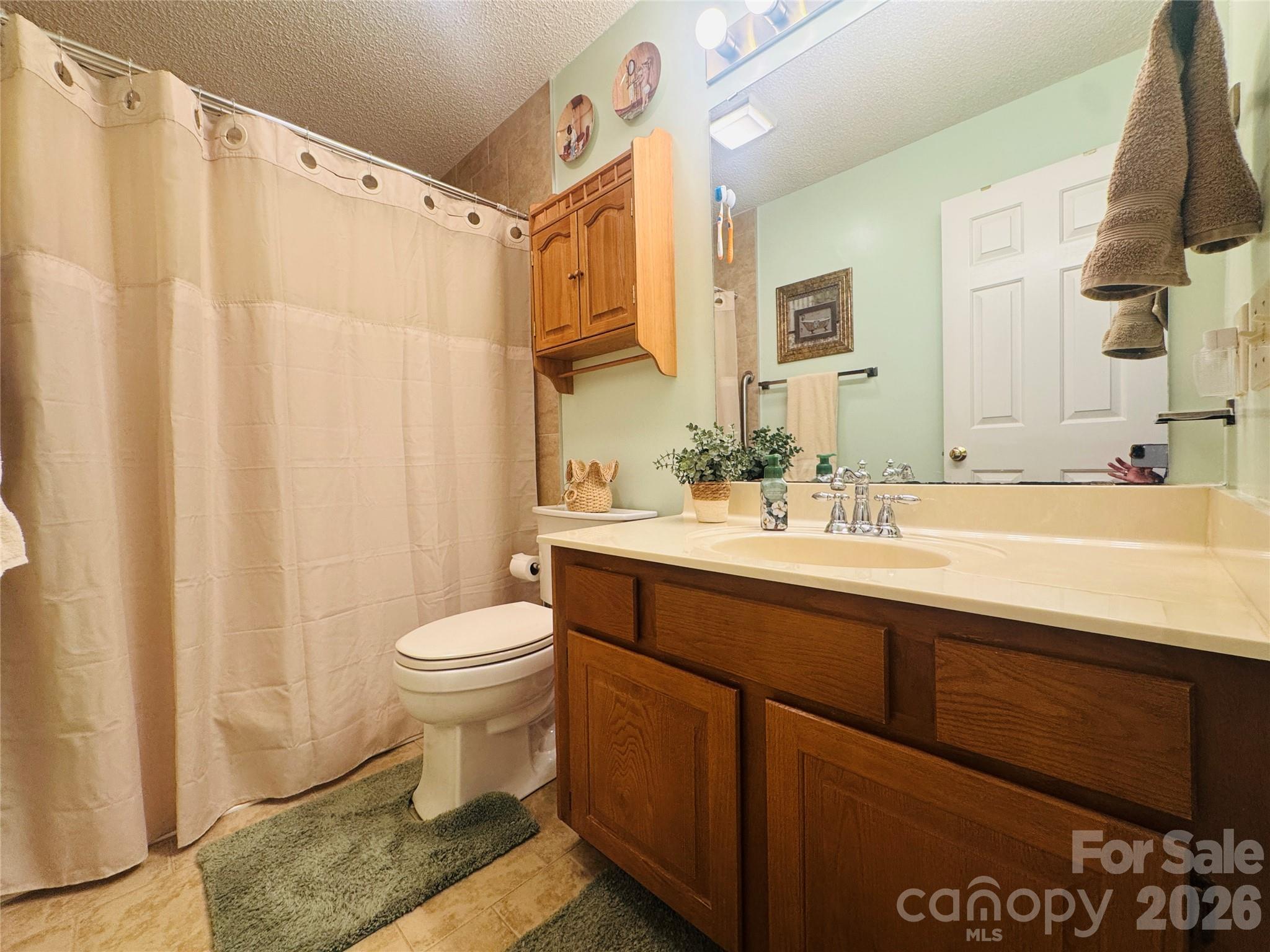 Single Family Residence at 107 Tremont Drive, Salisbury, photo 20 of 28