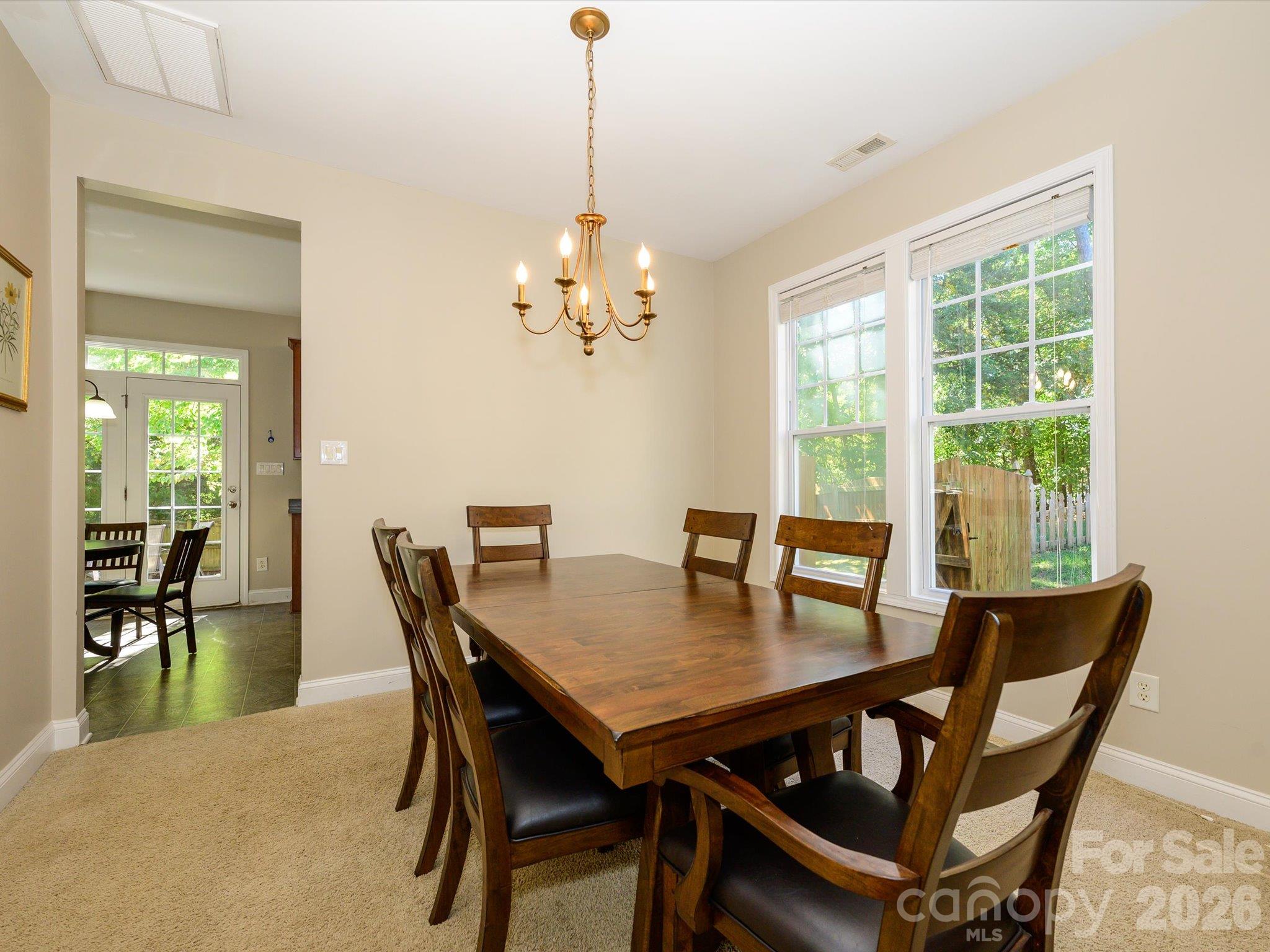 Single Family Residence at 9833 Coatbridge Drive, Charlotte, photo 8 of 42
