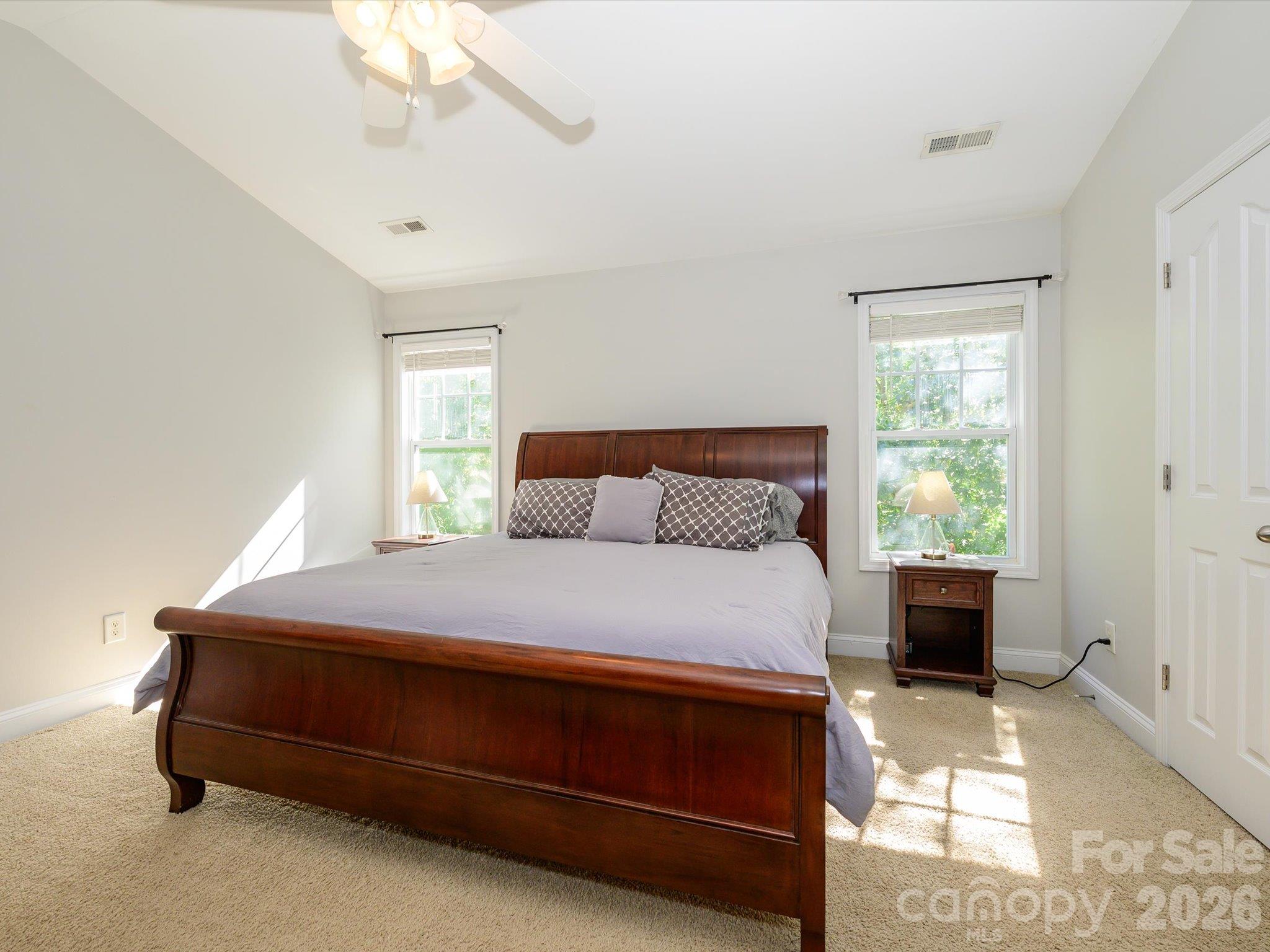 Single Family Residence at 9833 Coatbridge Drive, Charlotte, photo 24 of 42