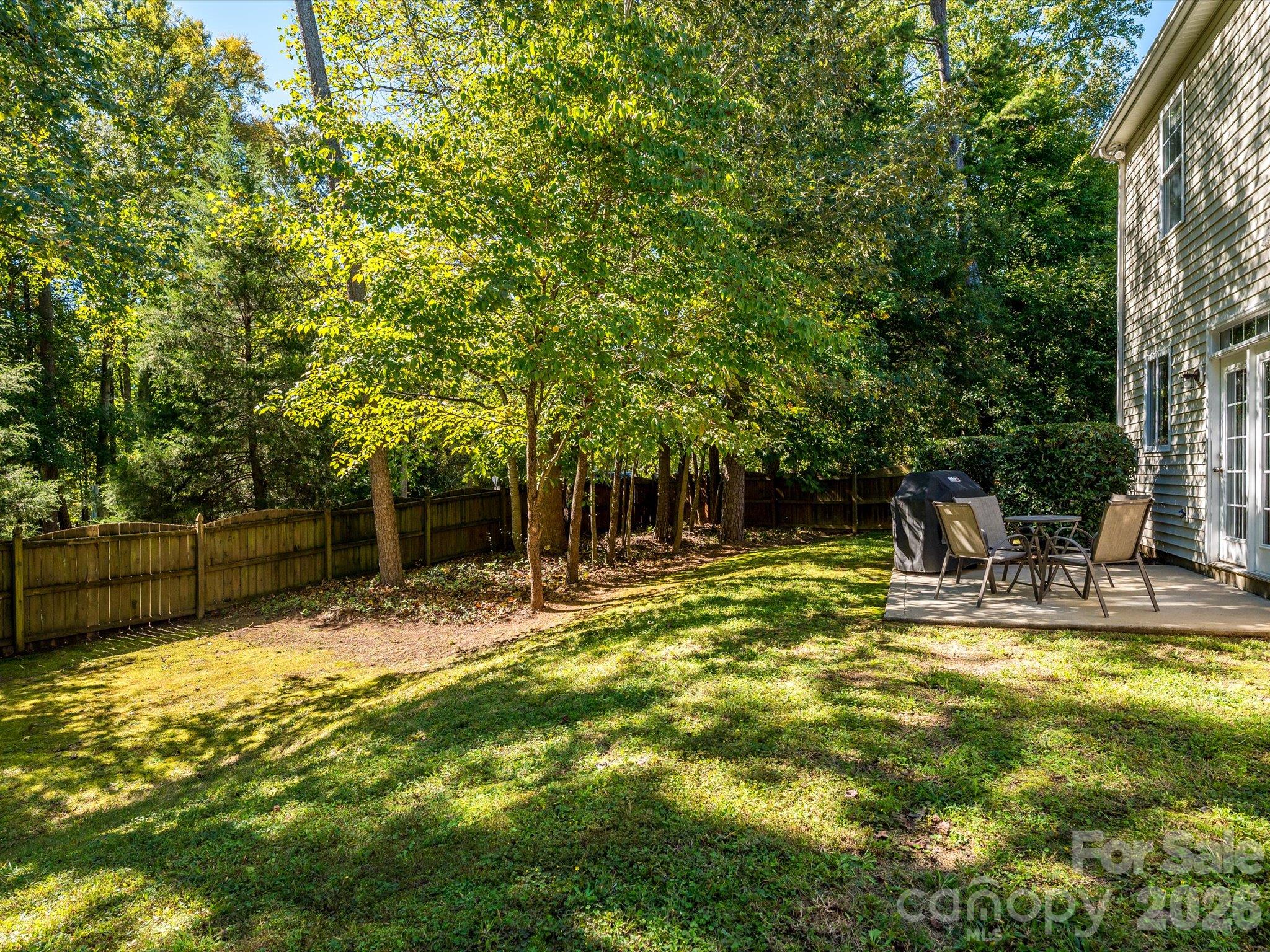 Single Family Residence at 9833 Coatbridge Drive, Charlotte, photo 32 of 42