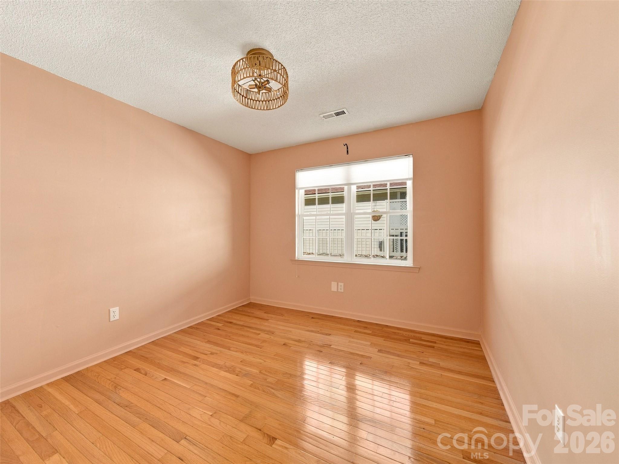 Den, Library, Craft Room - Flex Space - 317 Ewarts Hill Road, Hendersonville