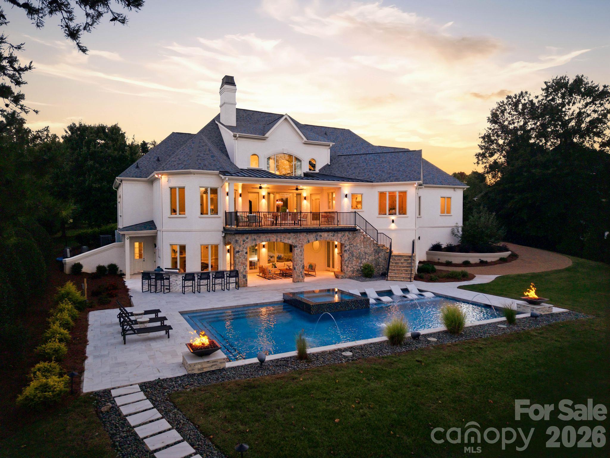Single Family Residence at 114 Cape Cod Way, Mooresville, photo 2 of 47