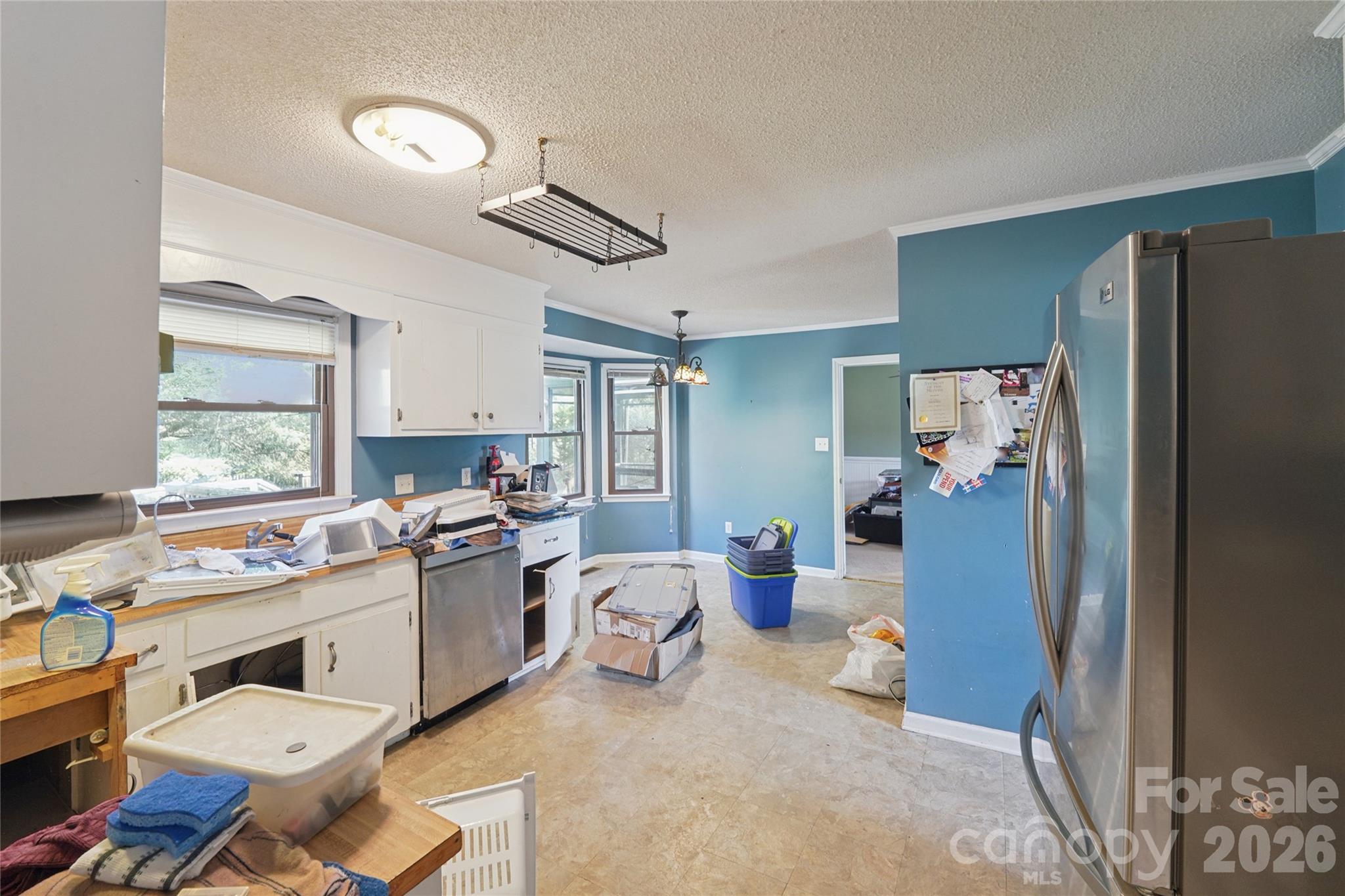 Single Family Residence at 204 Hughey Drive, Gastonia, photo 17 of 39