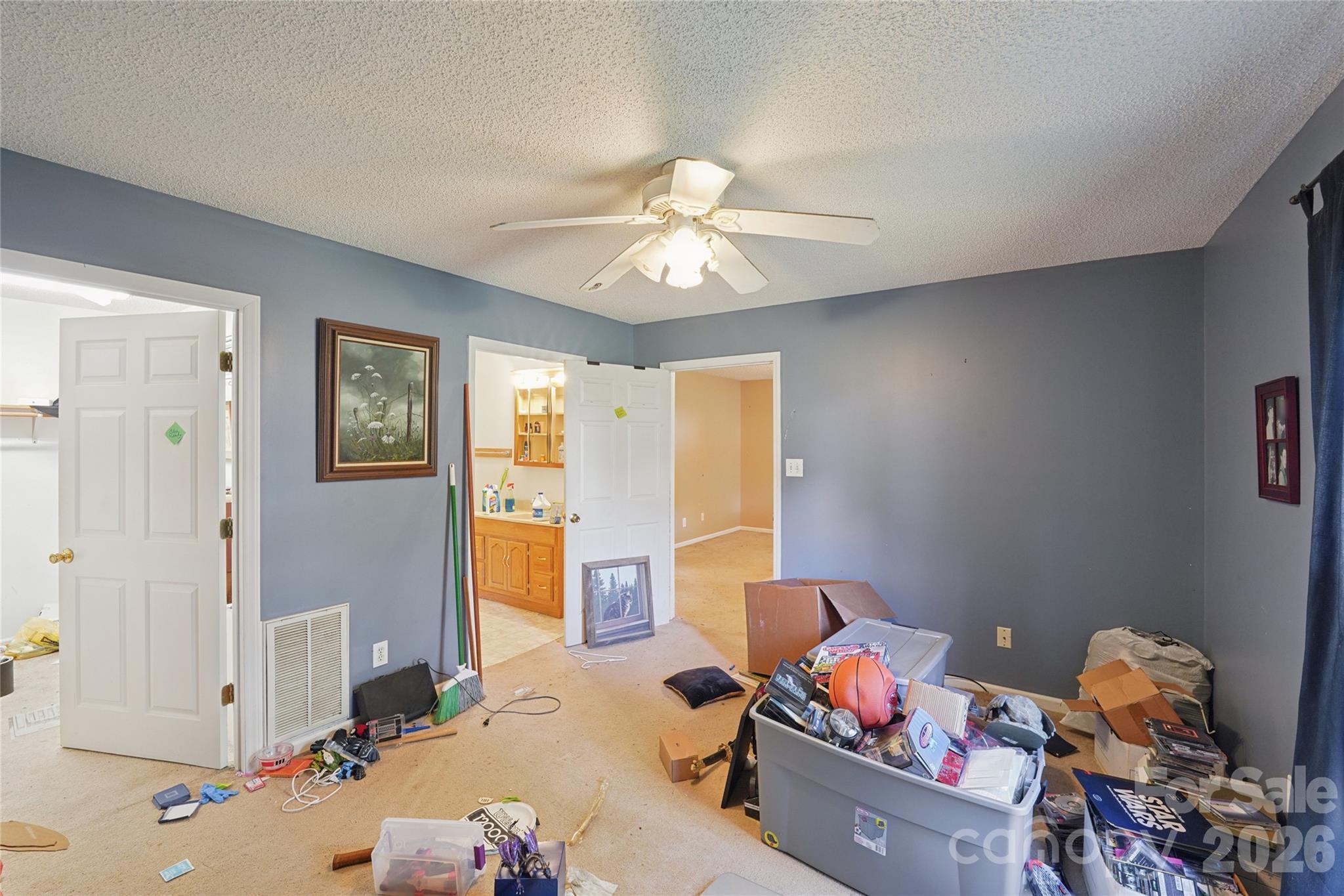 Single Family Residence at 204 Hughey Drive, Gastonia, photo 25 of 39