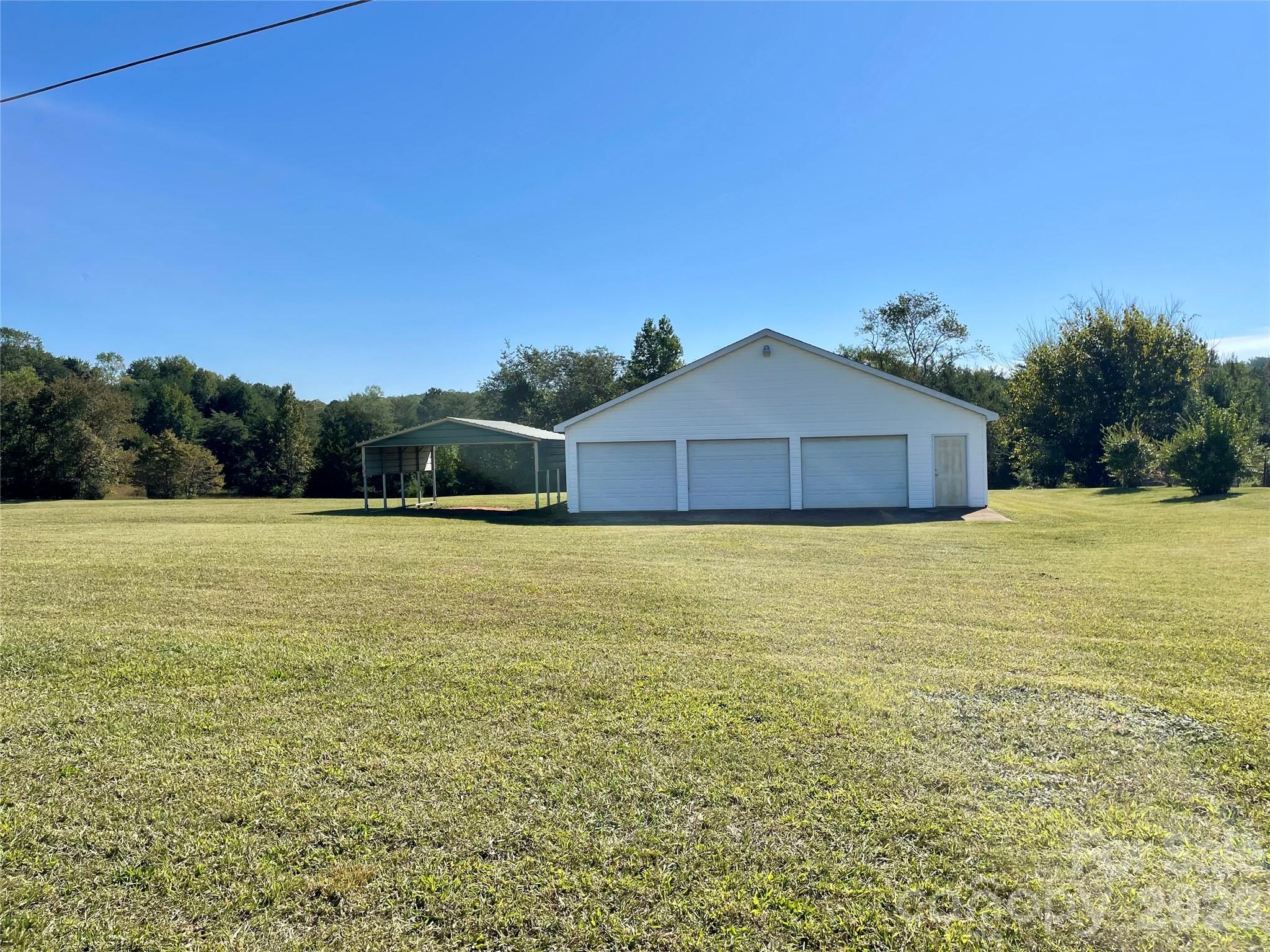 30x40 building and shed - 3512 Goodson Road, Maiden