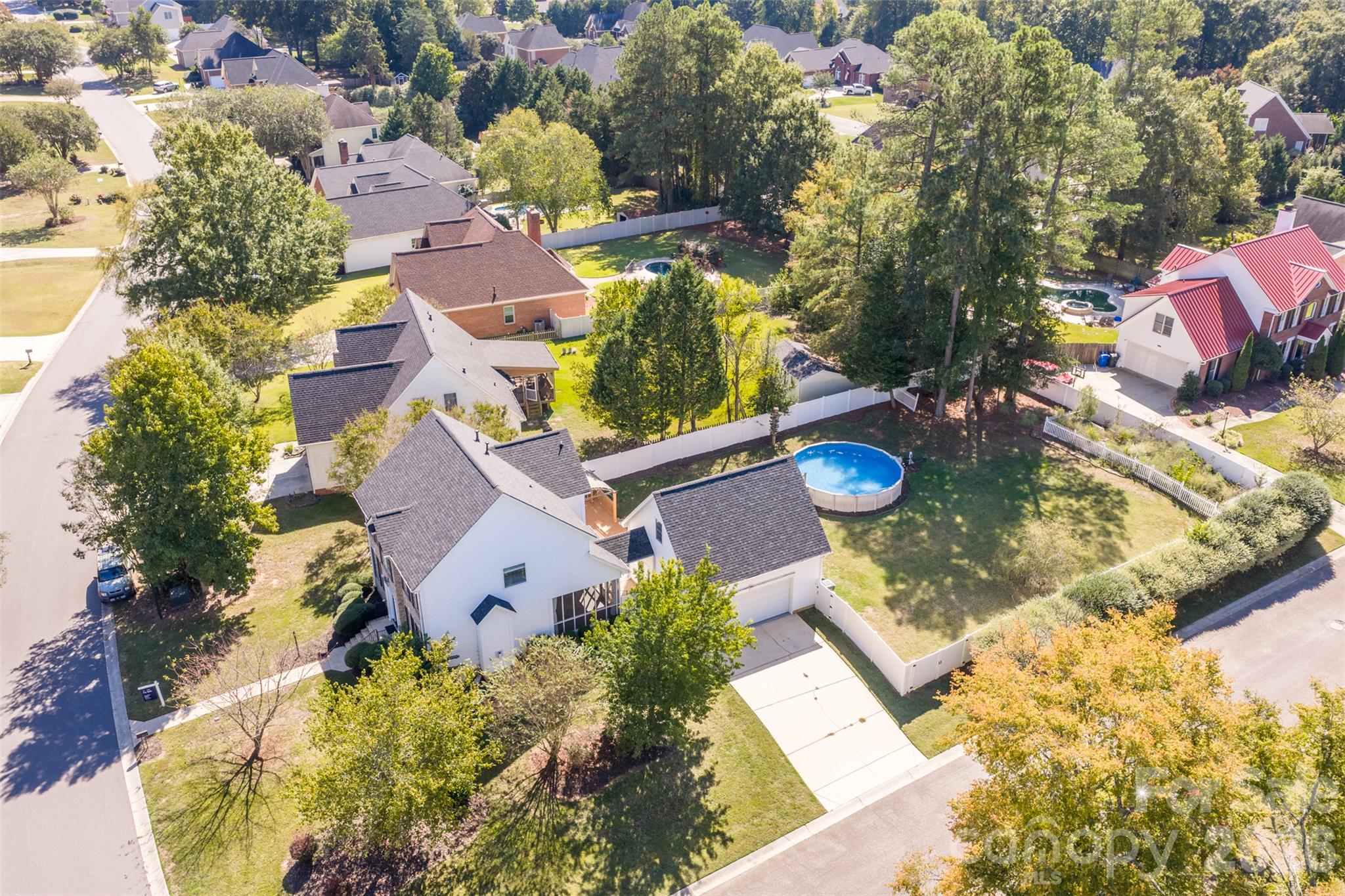Single Family Residence at 1617 The Crossing None, Rock Hill, photo 3 of 49