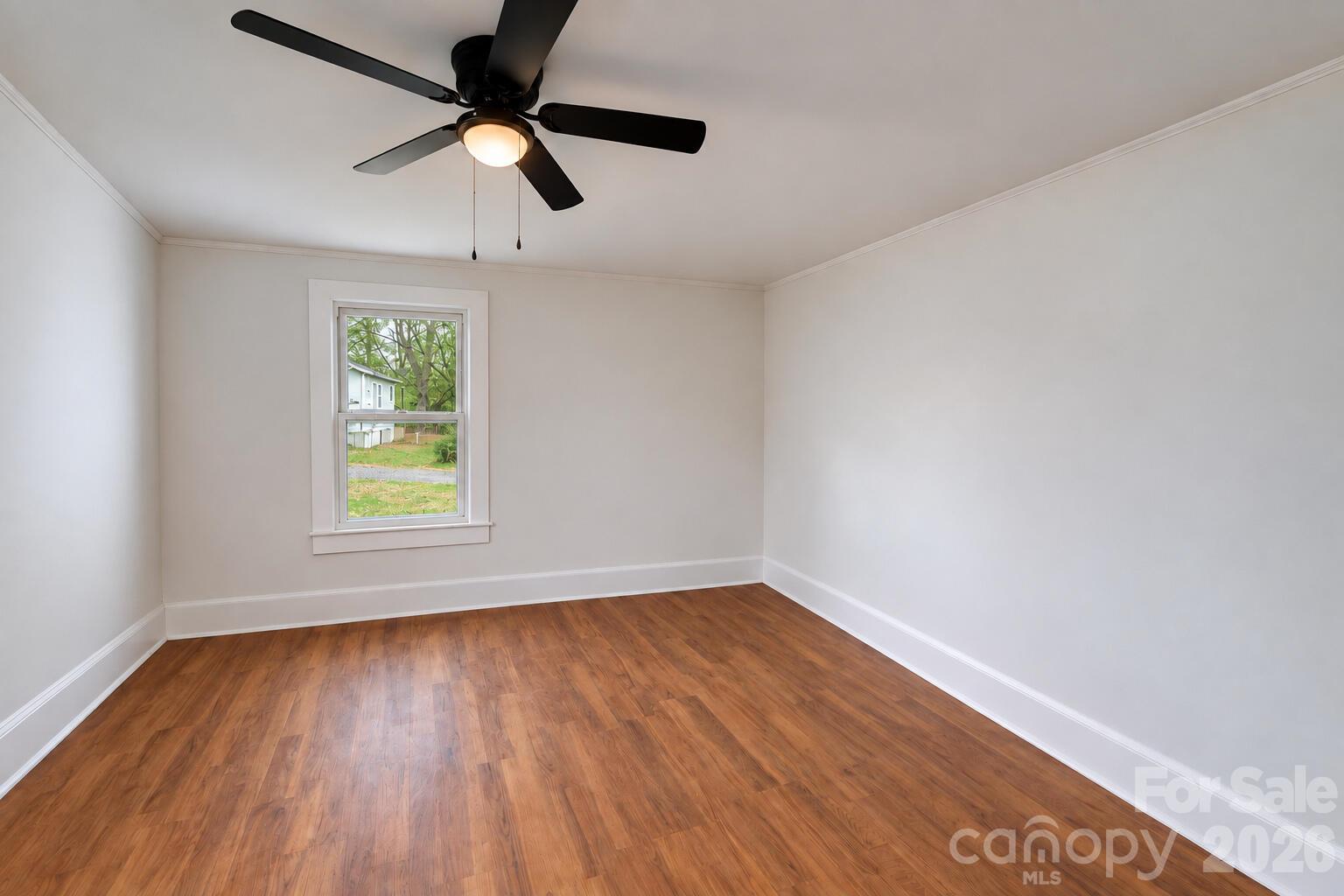 Single Family Residence at 105 E Hartford Avenue, Bessemer City, photo 5 of 7