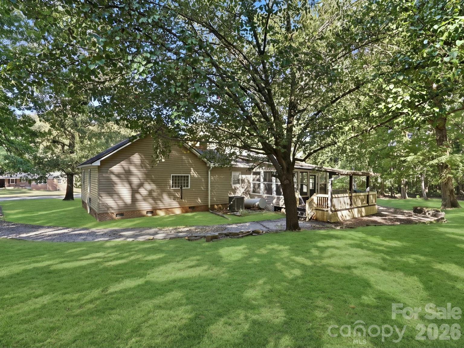 Single Family Residence at 190 Forsaken Drive, China Grove, photo 38 of 48