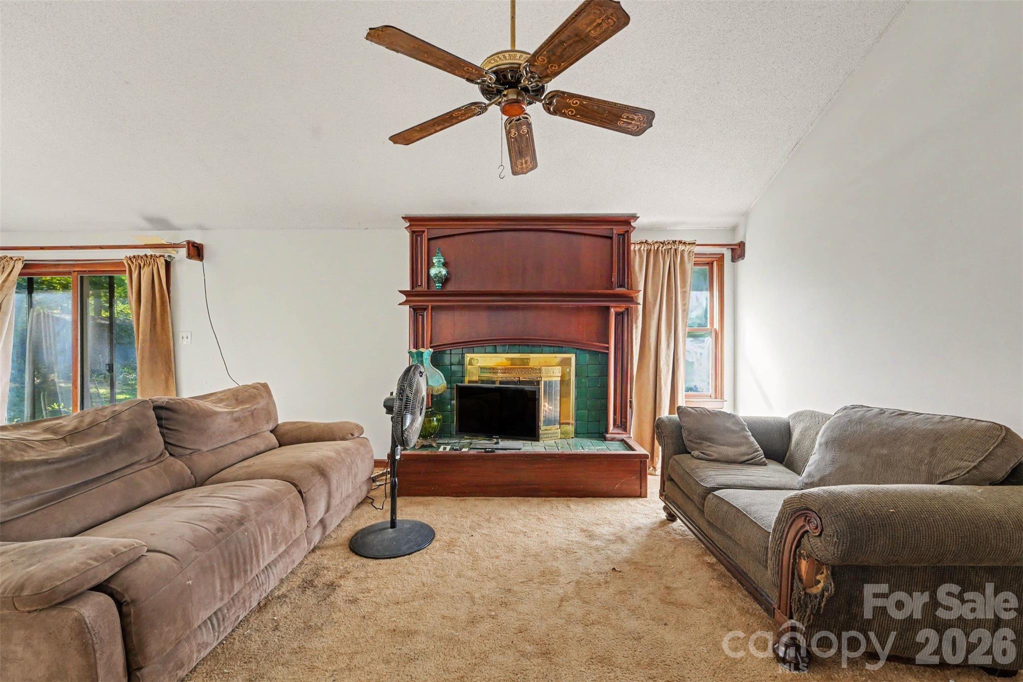 Single Family Residence at 7822 Deer Track Drive, Denver, photo 7 of 28