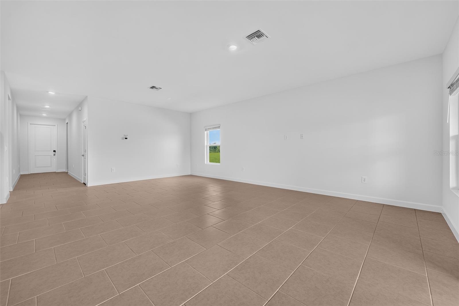 Single Family Residence at 28055 MOONSTAR CT, PUNTA GORDA, photo 16 of 19