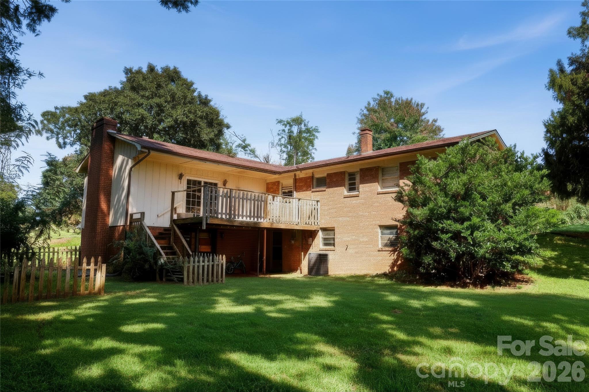 Single Family Residence at 1701 Richey Road, Taylorsville, photo 2 of 39