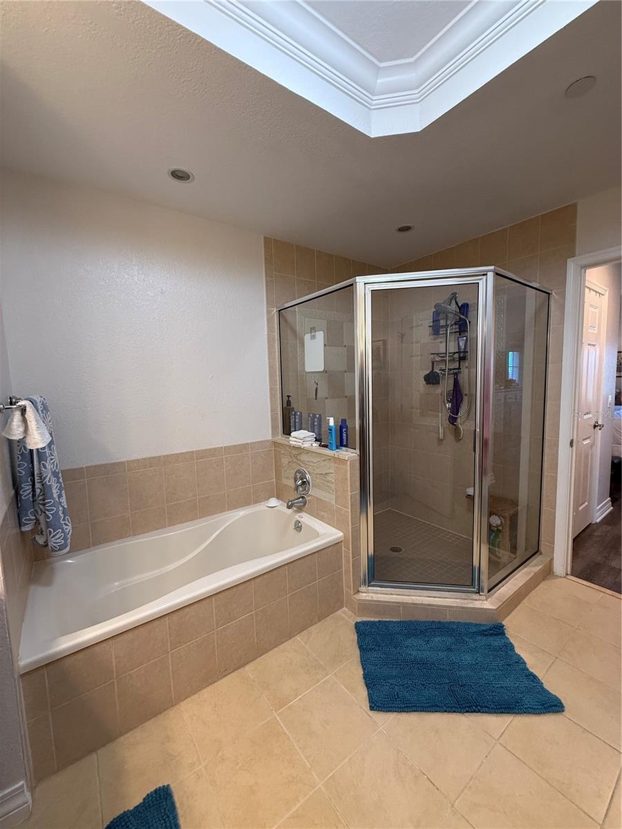 Condominium at 1100 SUNSET VIEW CIR S #304, KISSIMMEE, photo 16 of 57