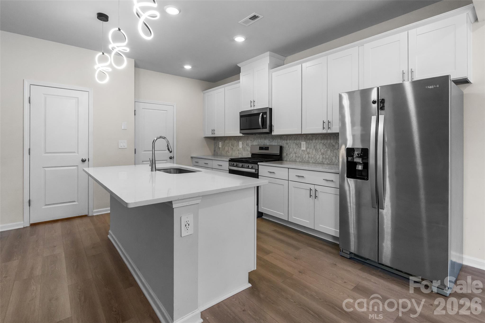 Single Family Residence at 380 Olympia Way, York, photo 11 of 43