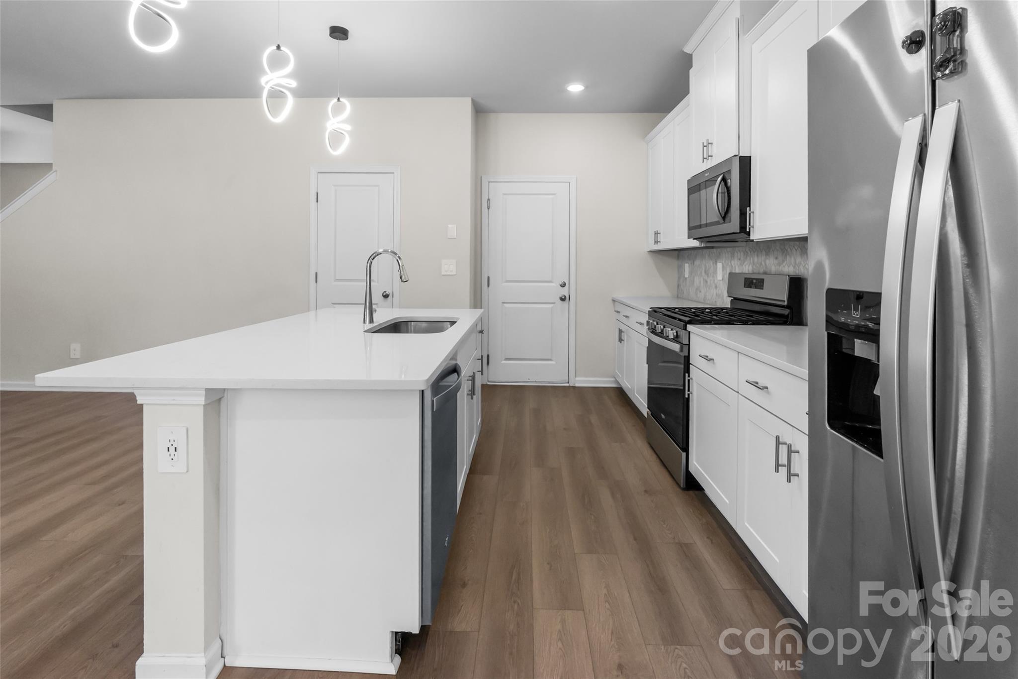 Single Family Residence at 380 Olympia Way, York, photo 19 of 43