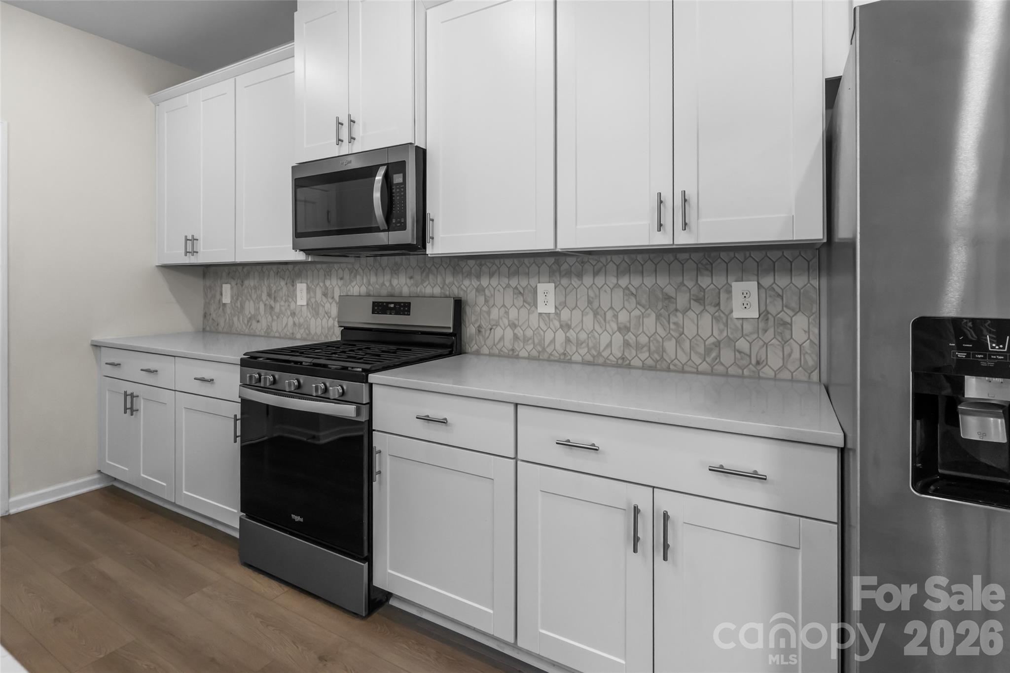 Single Family Residence at 380 Olympia Way, York, photo 21 of 43