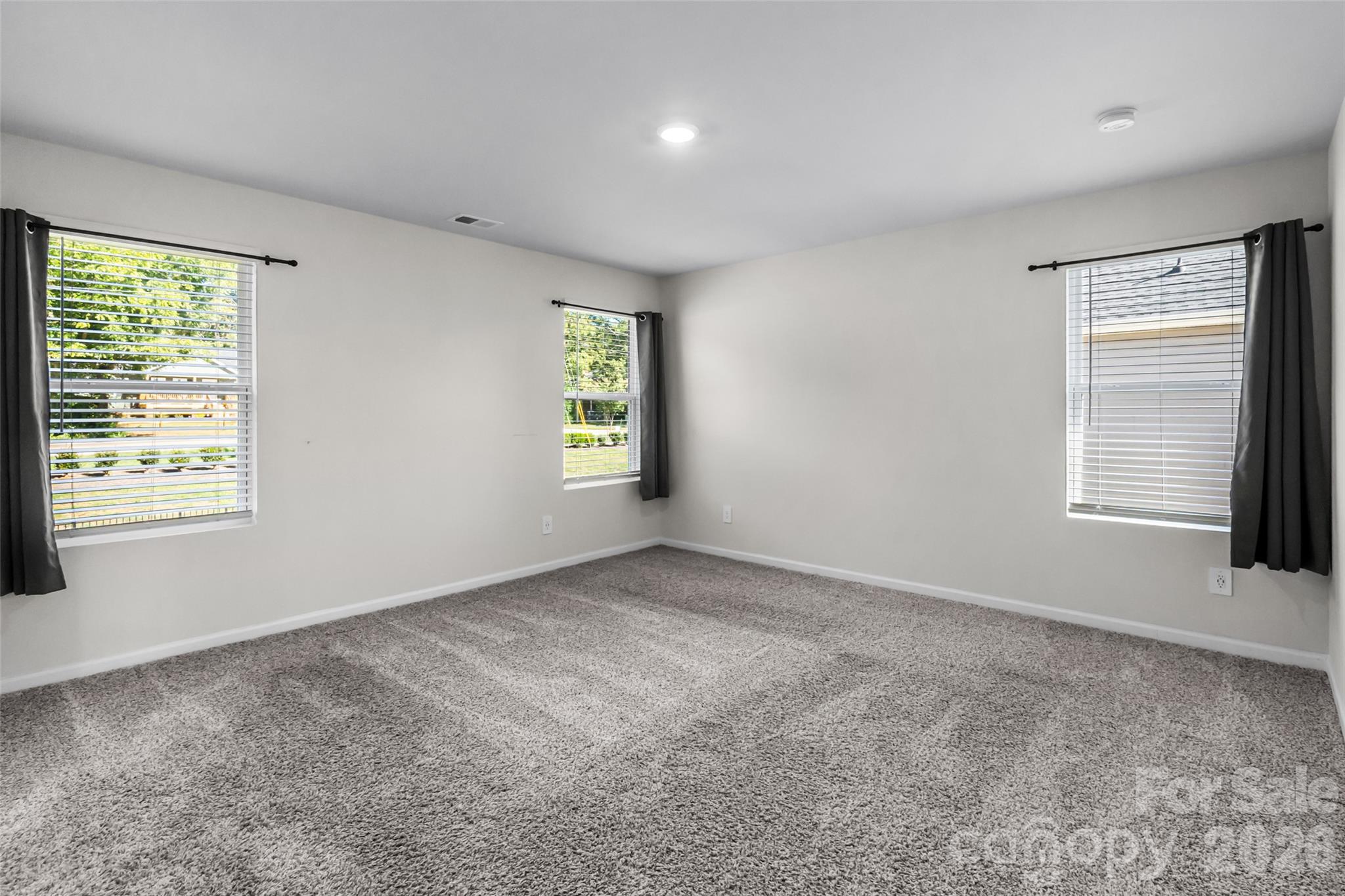 Primary Bedroom - 380 Olympia Way, York