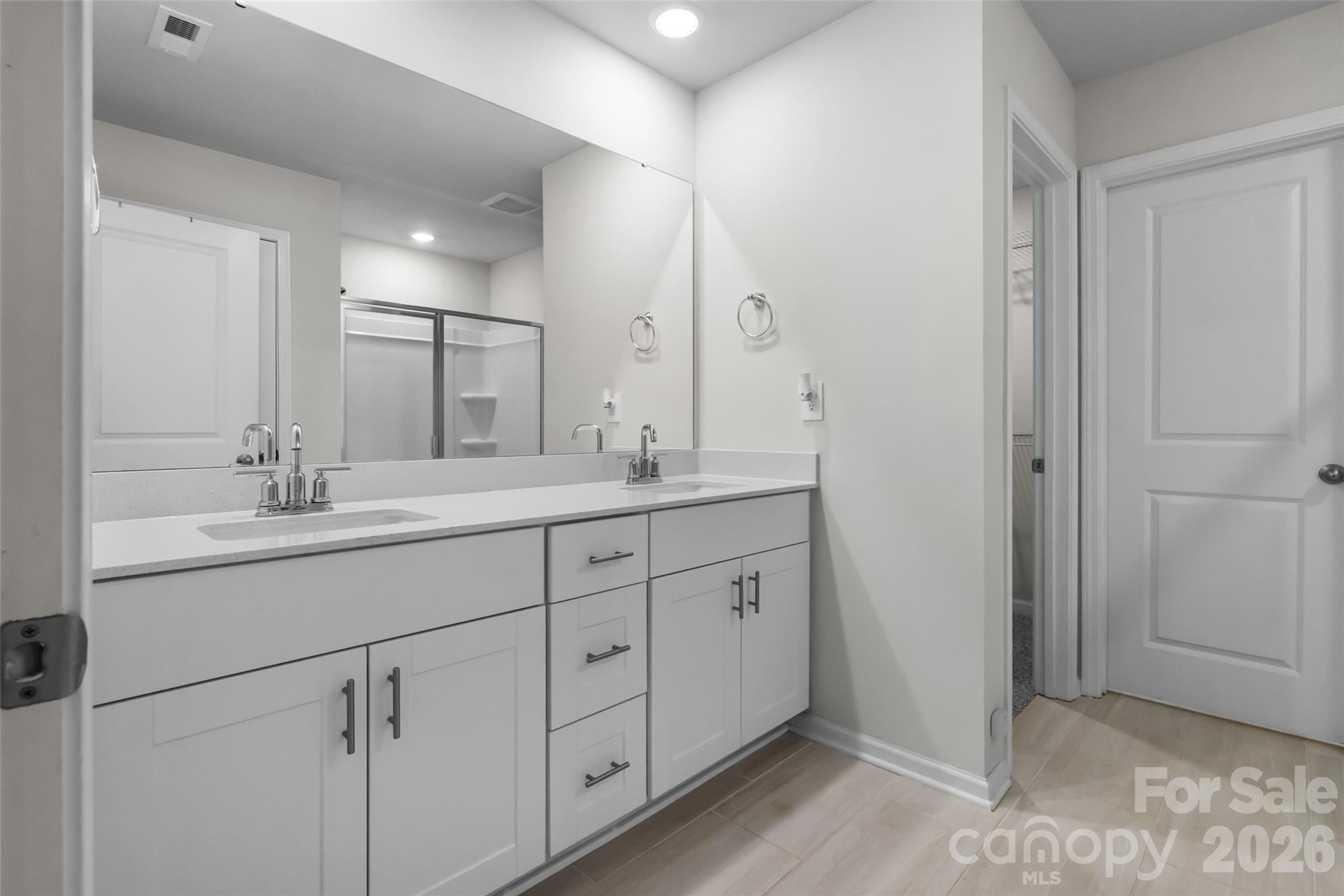 Primary Bathroom - 380 Olympia Way, York