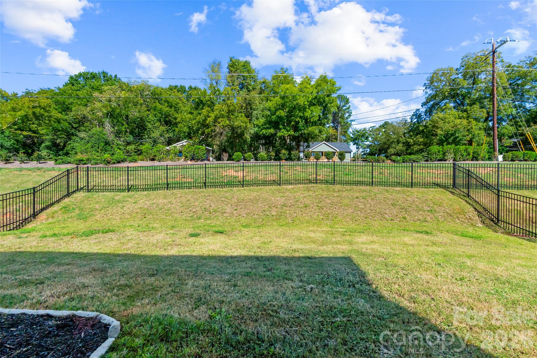 Fenced Back yard - 380 Olympia Way, York