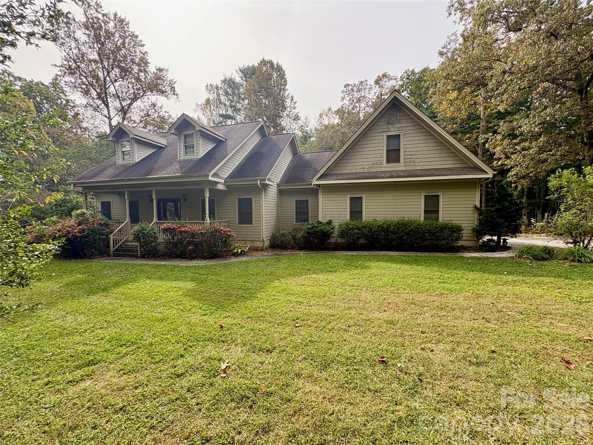 Single Family Residence at 502 Pace Road, Hendersonville, photo 38 of 40