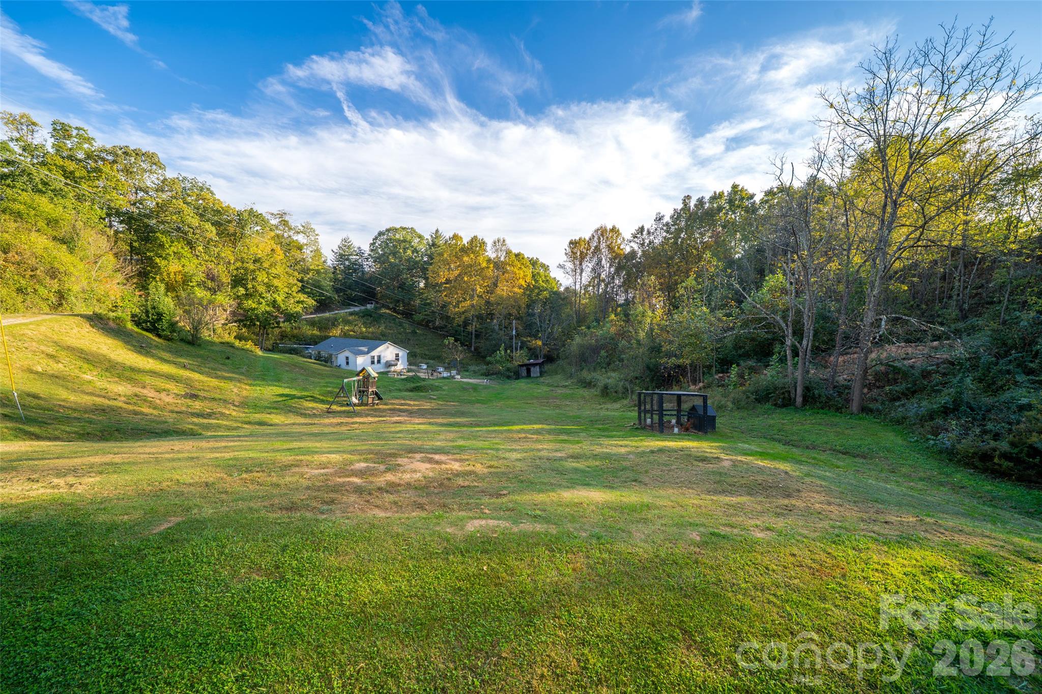 Single Family Residence at 23 Yorkie Drive, Clyde, photo 10 of 38