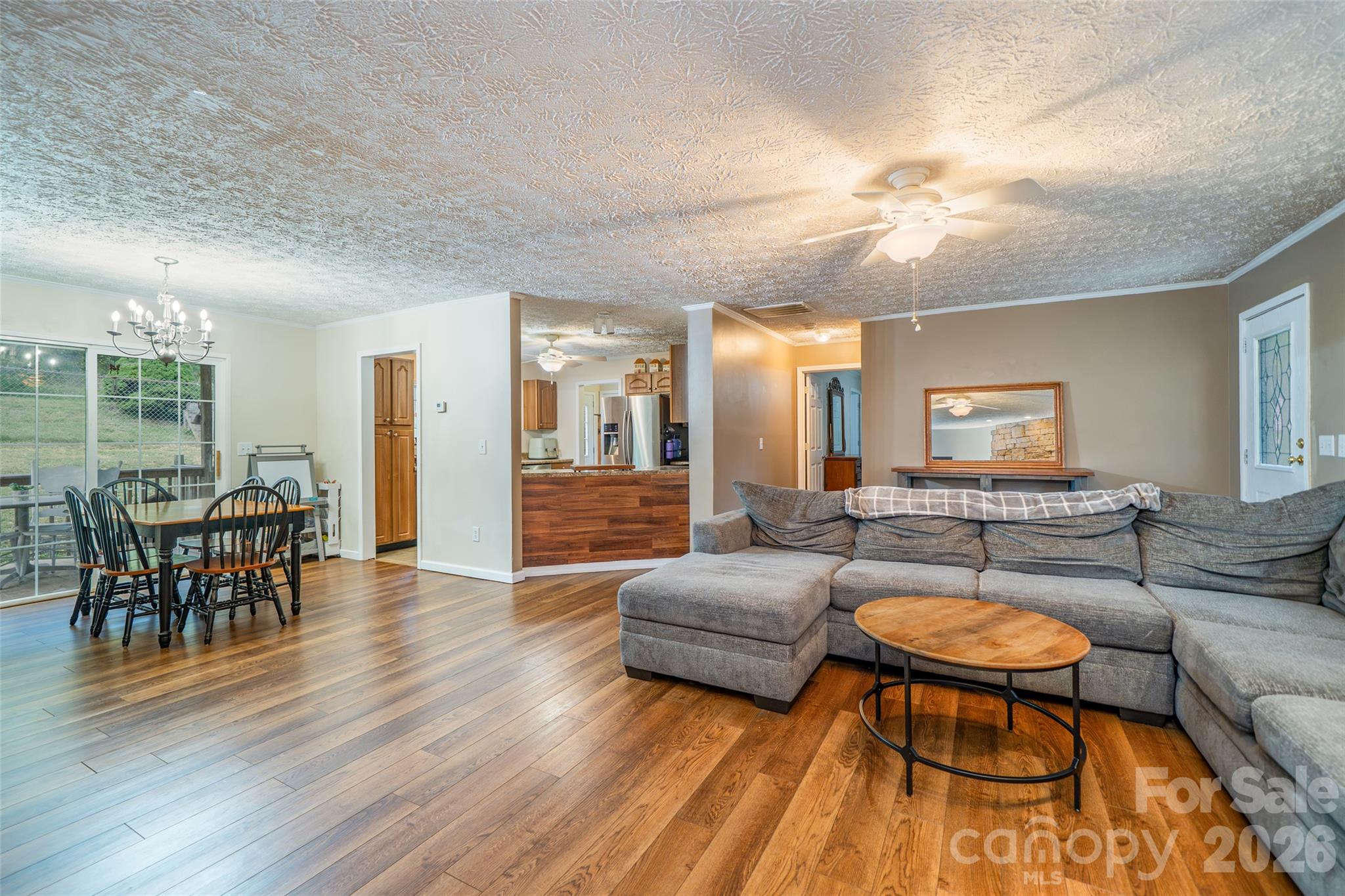 Single Family Residence at 23 Yorkie Drive, Clyde, photo 13 of 38