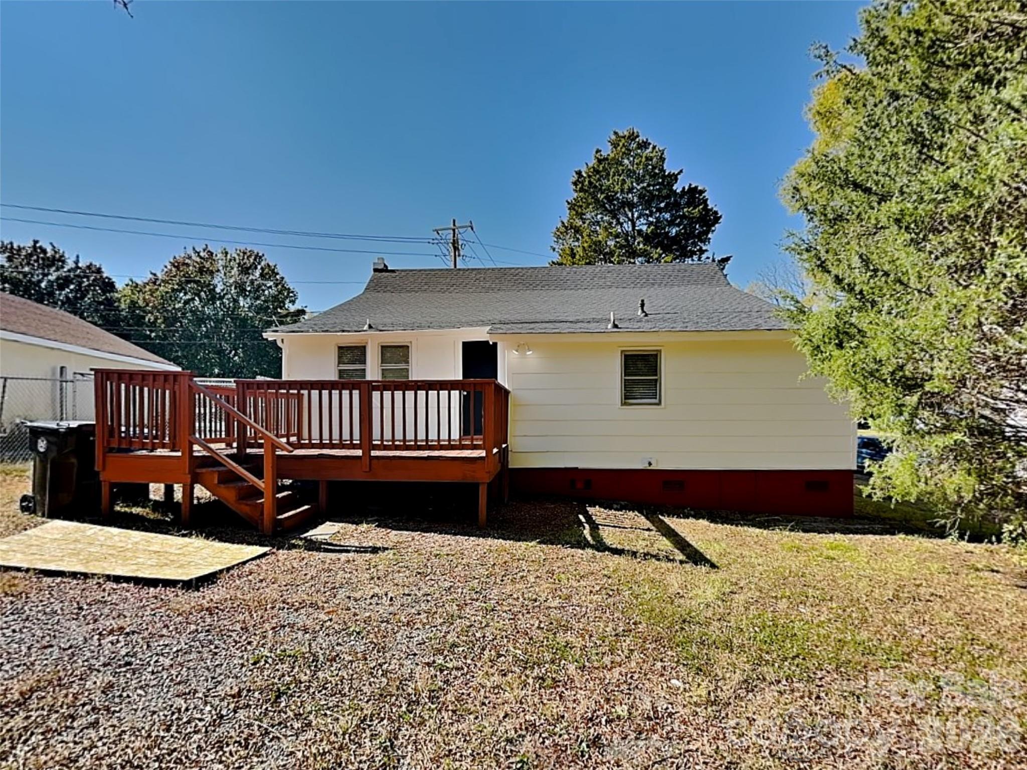 Single Family Residence at 404 E Mills Avenue, Mooresville, photo 19 of 20