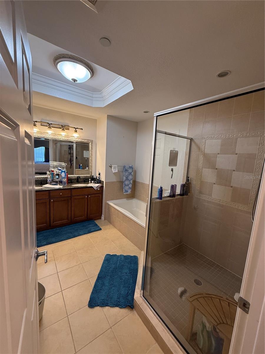 Condominium at 1100 SUNSET VIEW CIR S #304, KISSIMMEE, photo 11 of 57