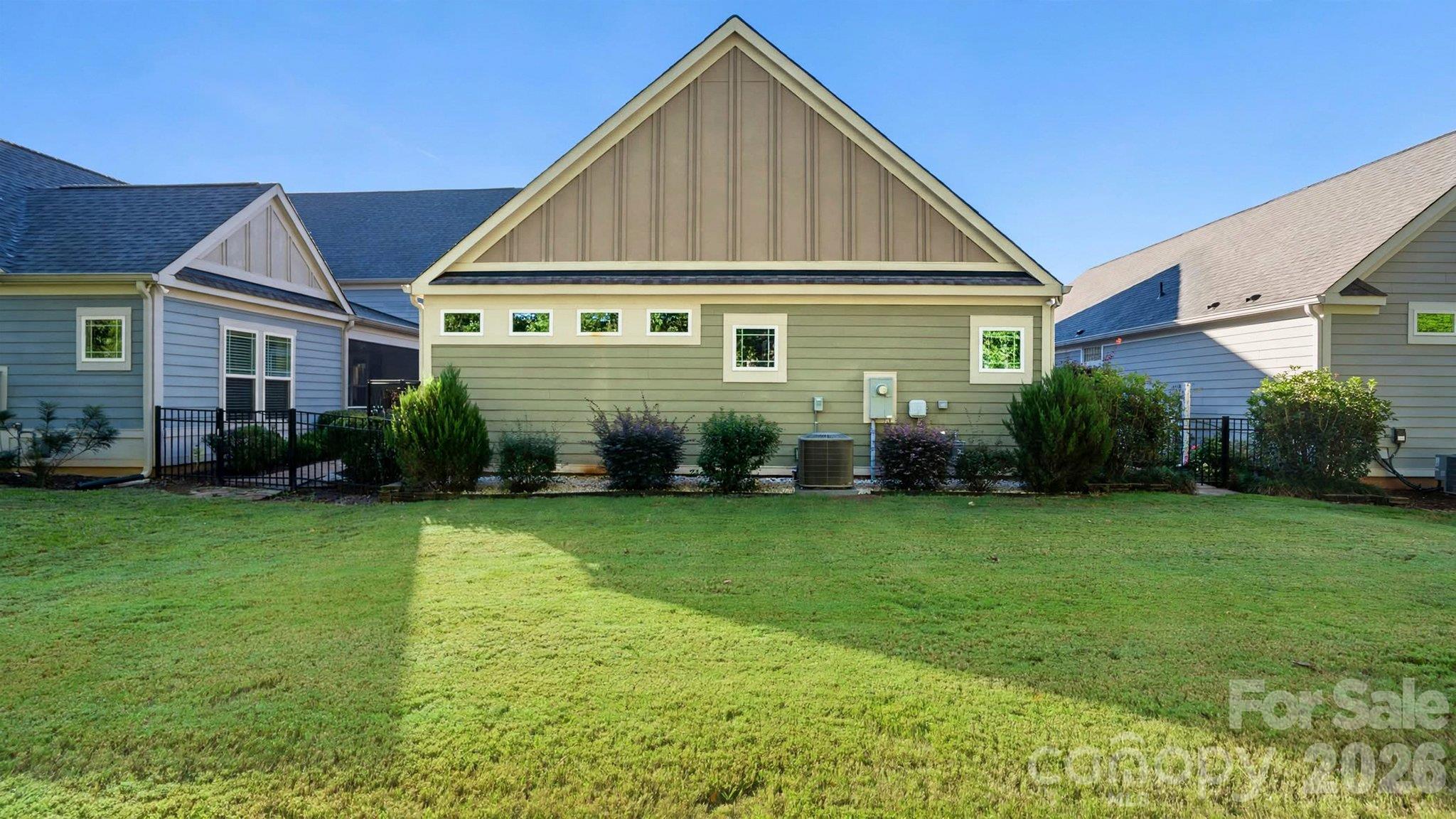 Spacious, level backyard - 2050 Laney Pond Road, Matthews