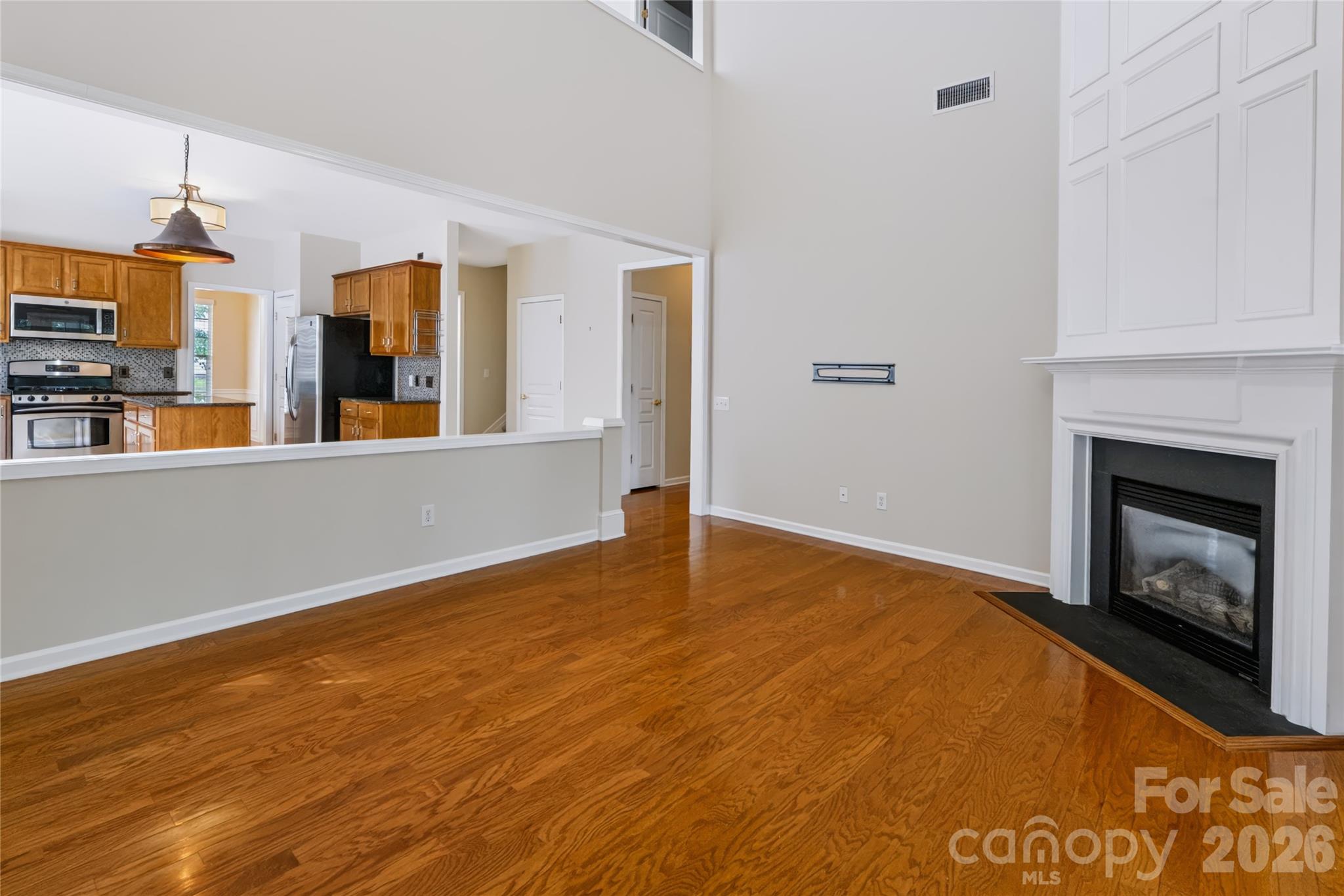 Single Family Residence at 9150 Beaver Brook Way, Charlotte, photo 12 of 31