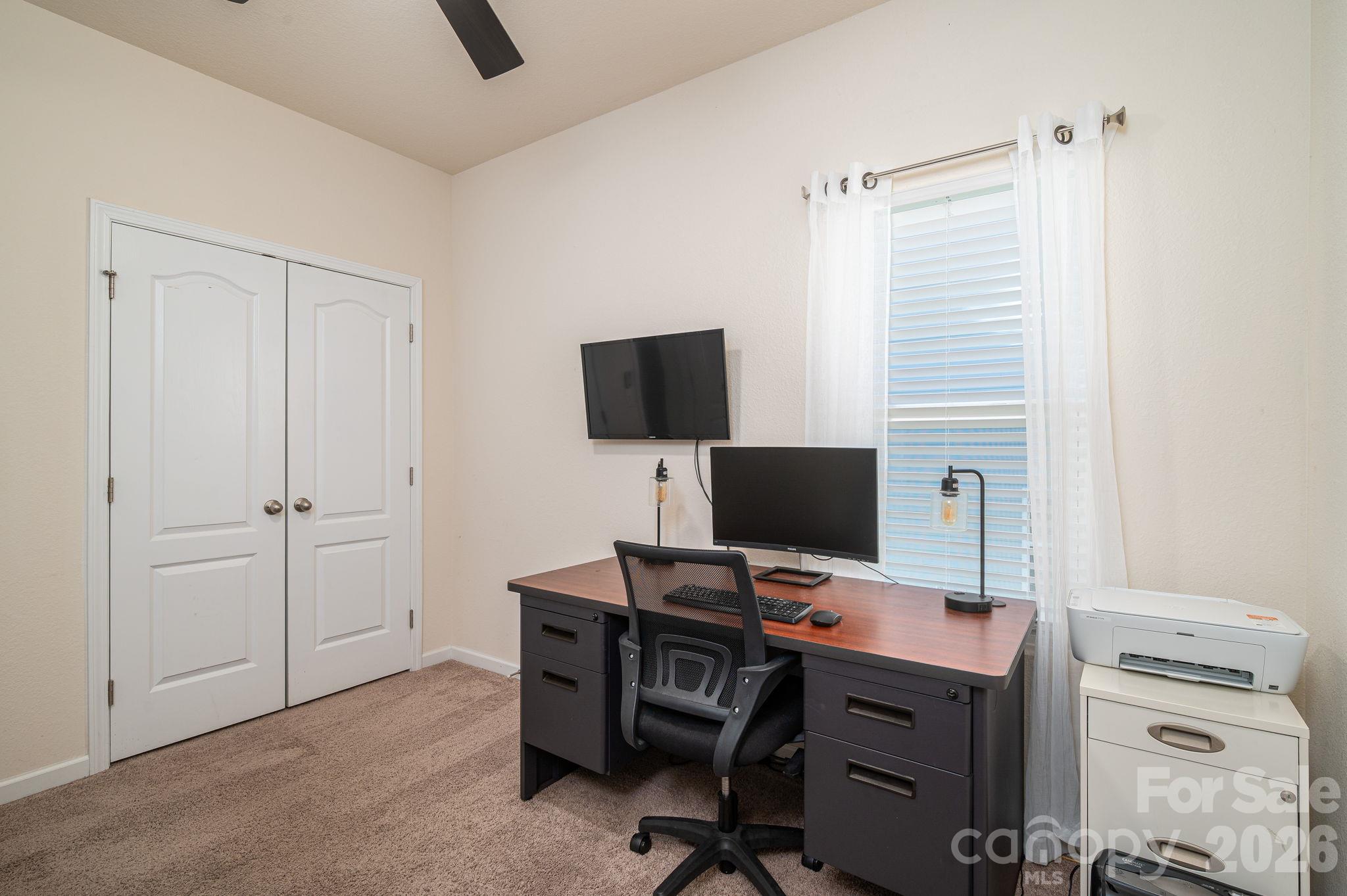 Single Family Residence at 9012 Avery Meadows Drive, Charlotte, photo 19 of 30