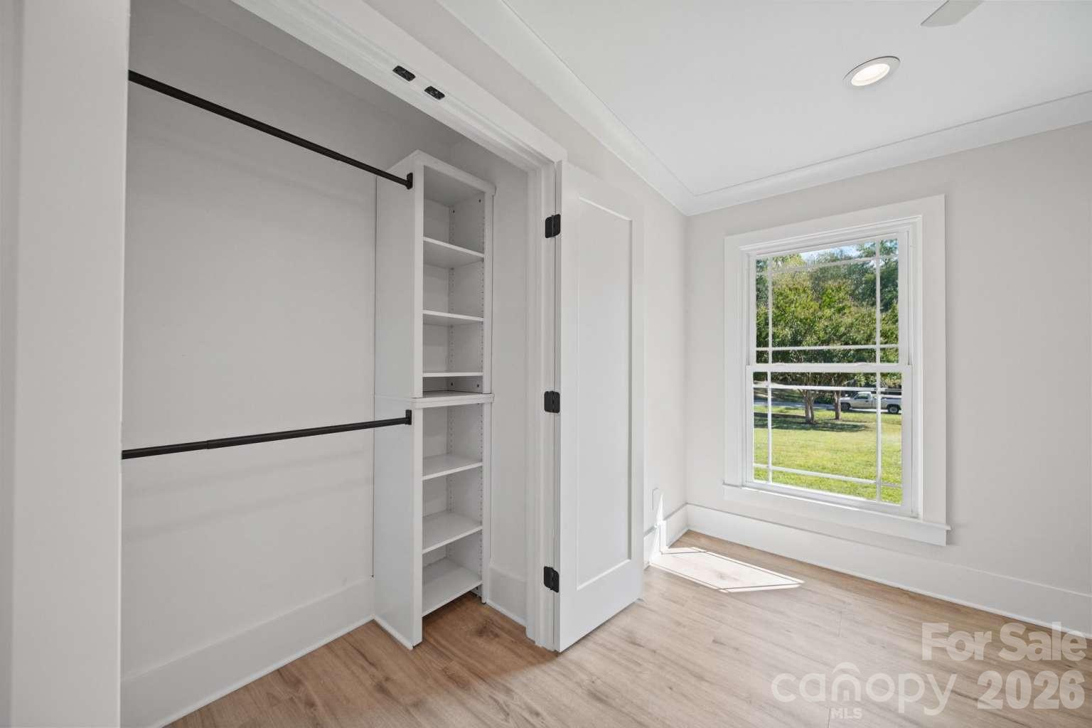 Single Family Residence at 7301 Pine Lake Lane, Mint Hill, photo 24 of 44