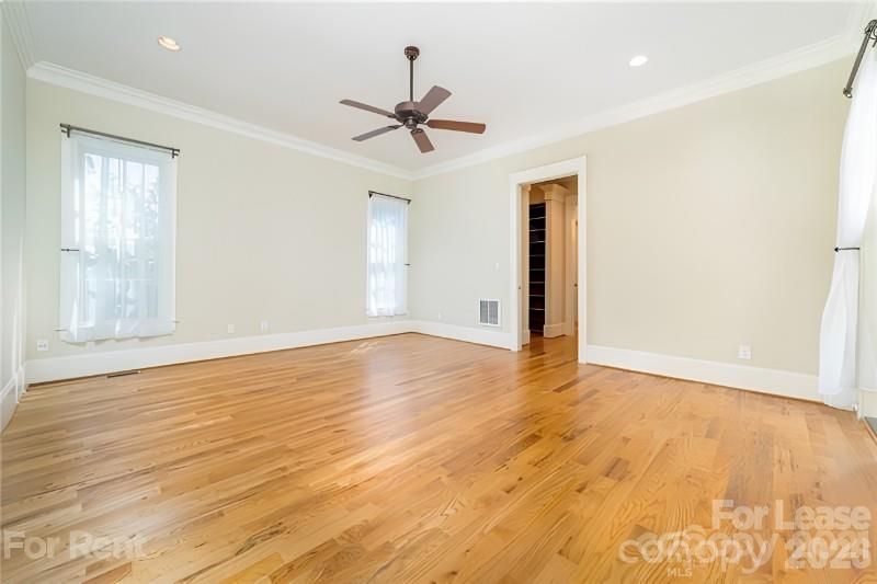 Single Family Residence at 10116 Roosevelt Drive, Huntersville, photo 9 of 23