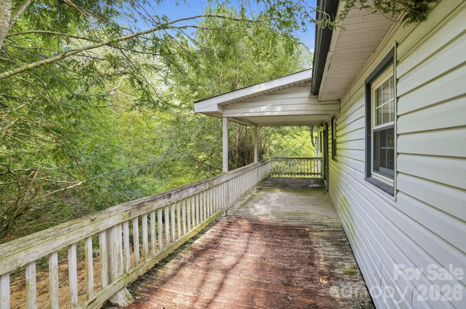 Single Family Residence at 2131 Deep Ford Road, Lansing, photo 10 of 25