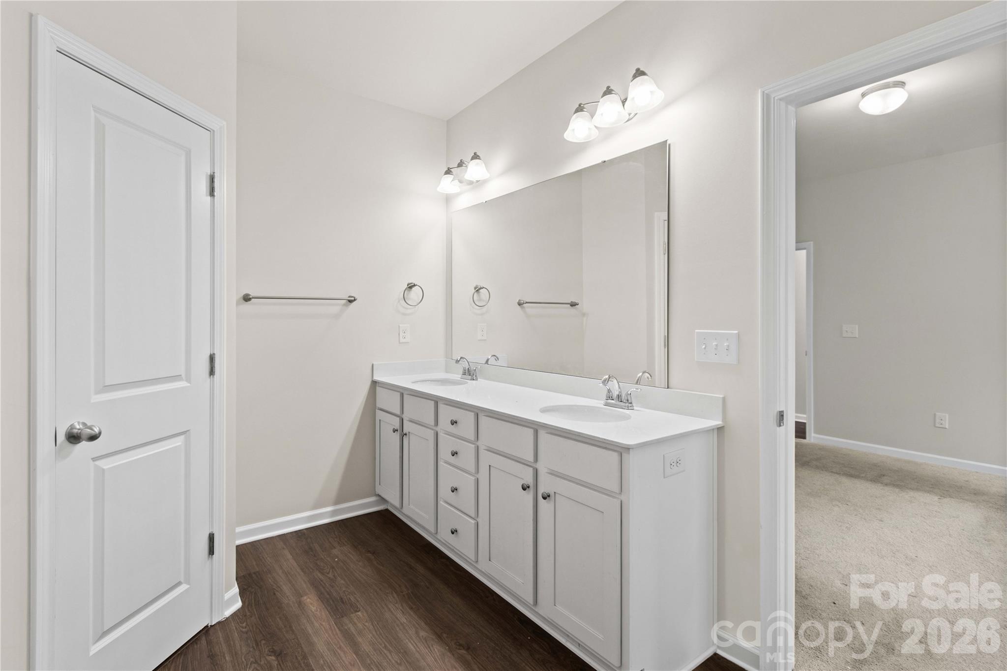 Single Family Residence at 133 Sandtrap Drive, Statesville, photo 19 of 38