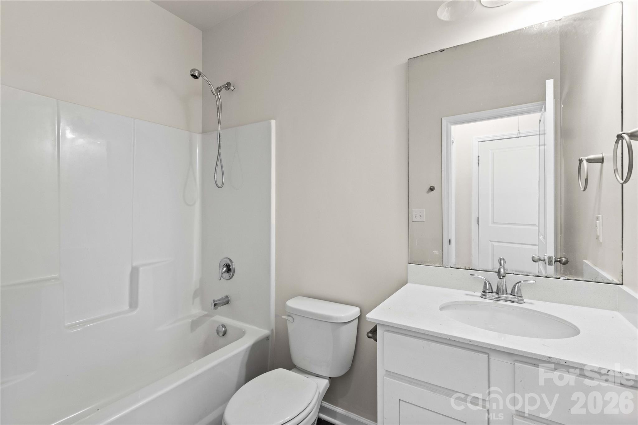 Single Family Residence at 133 Sandtrap Drive, Statesville, photo 23 of 38