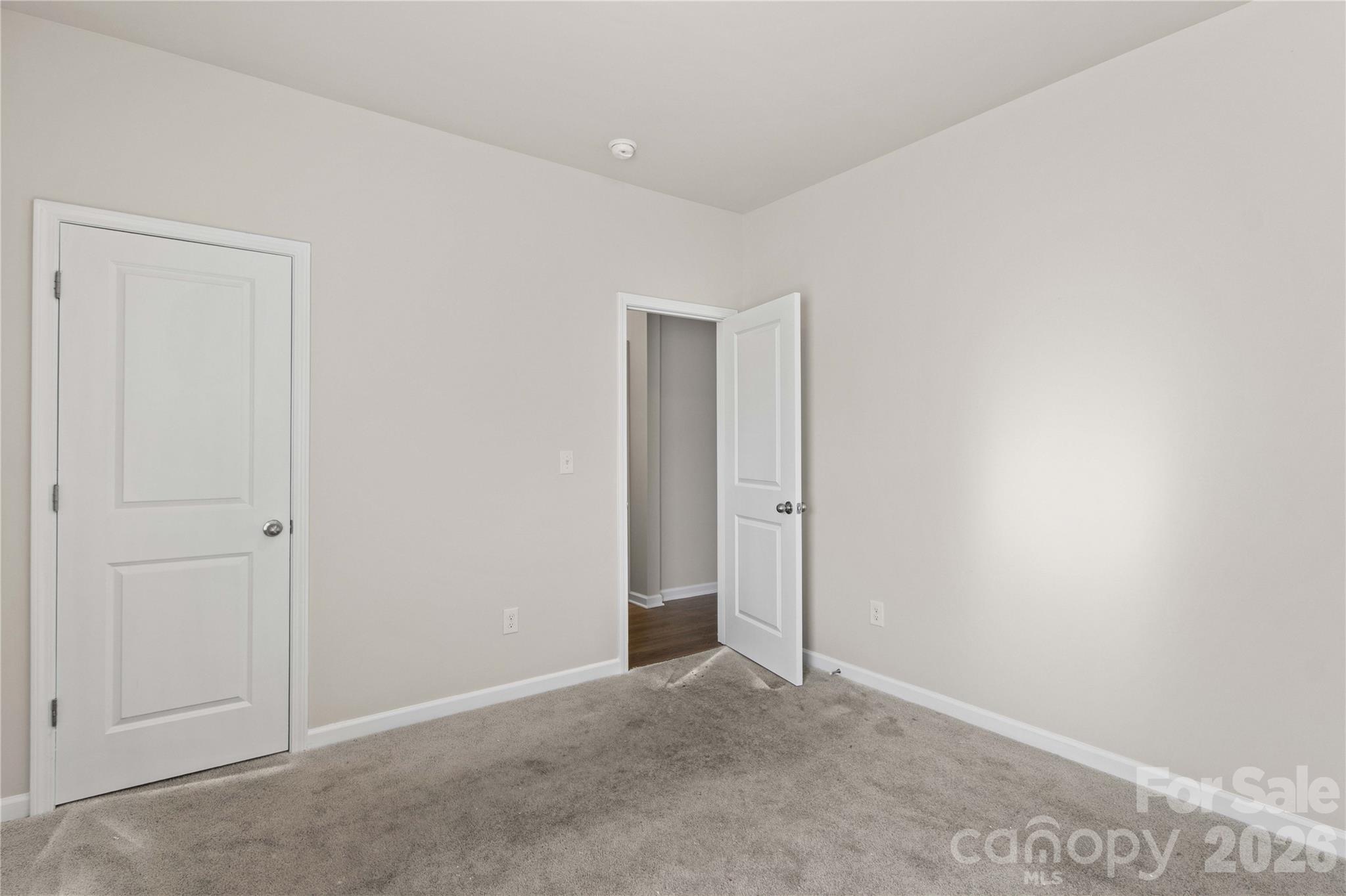 Single Family Residence at 133 Sandtrap Drive, Statesville, photo 25 of 38