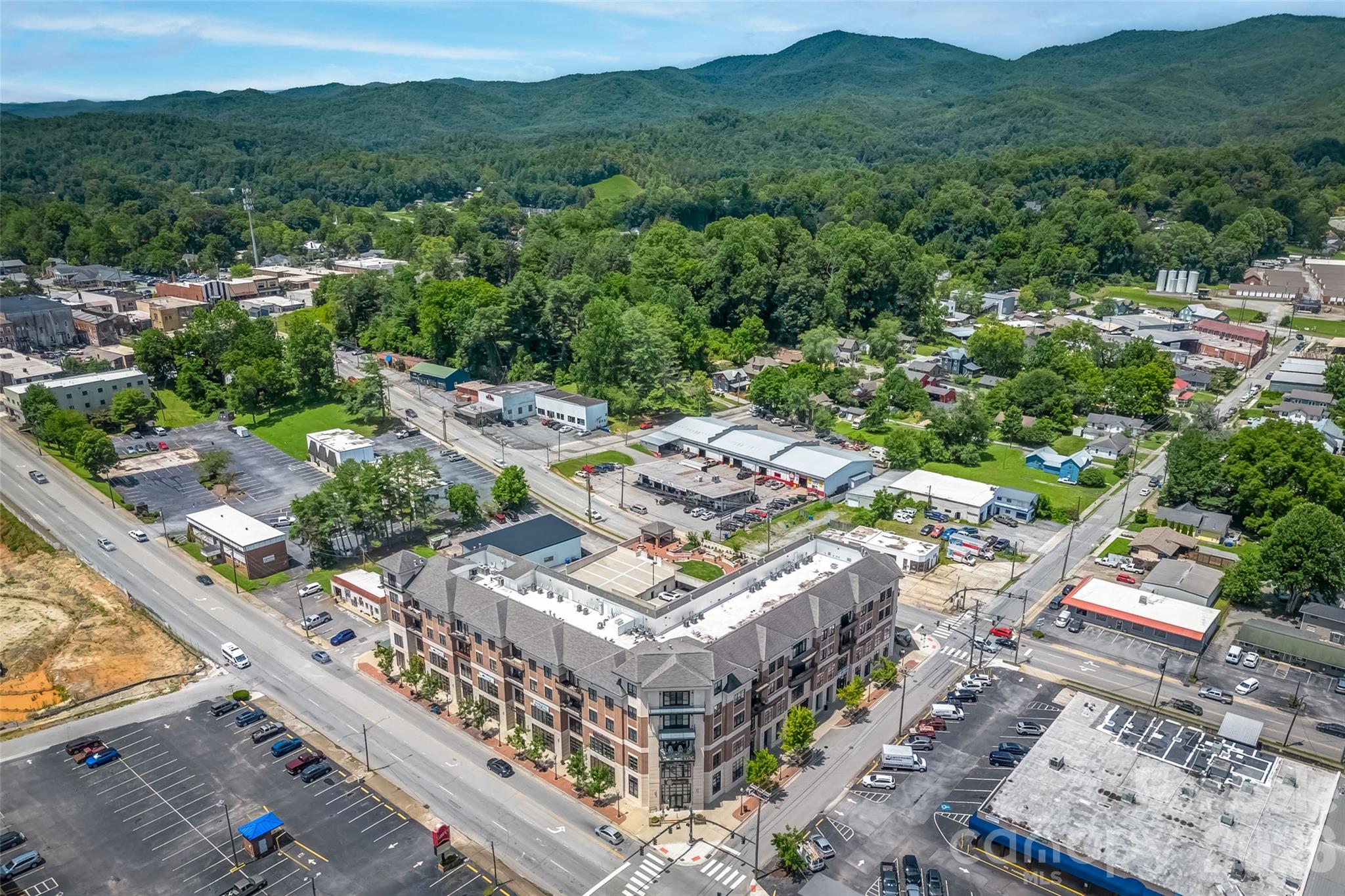 Condominium at 29 W French Broad Street, Brevard, photo 29 of 34