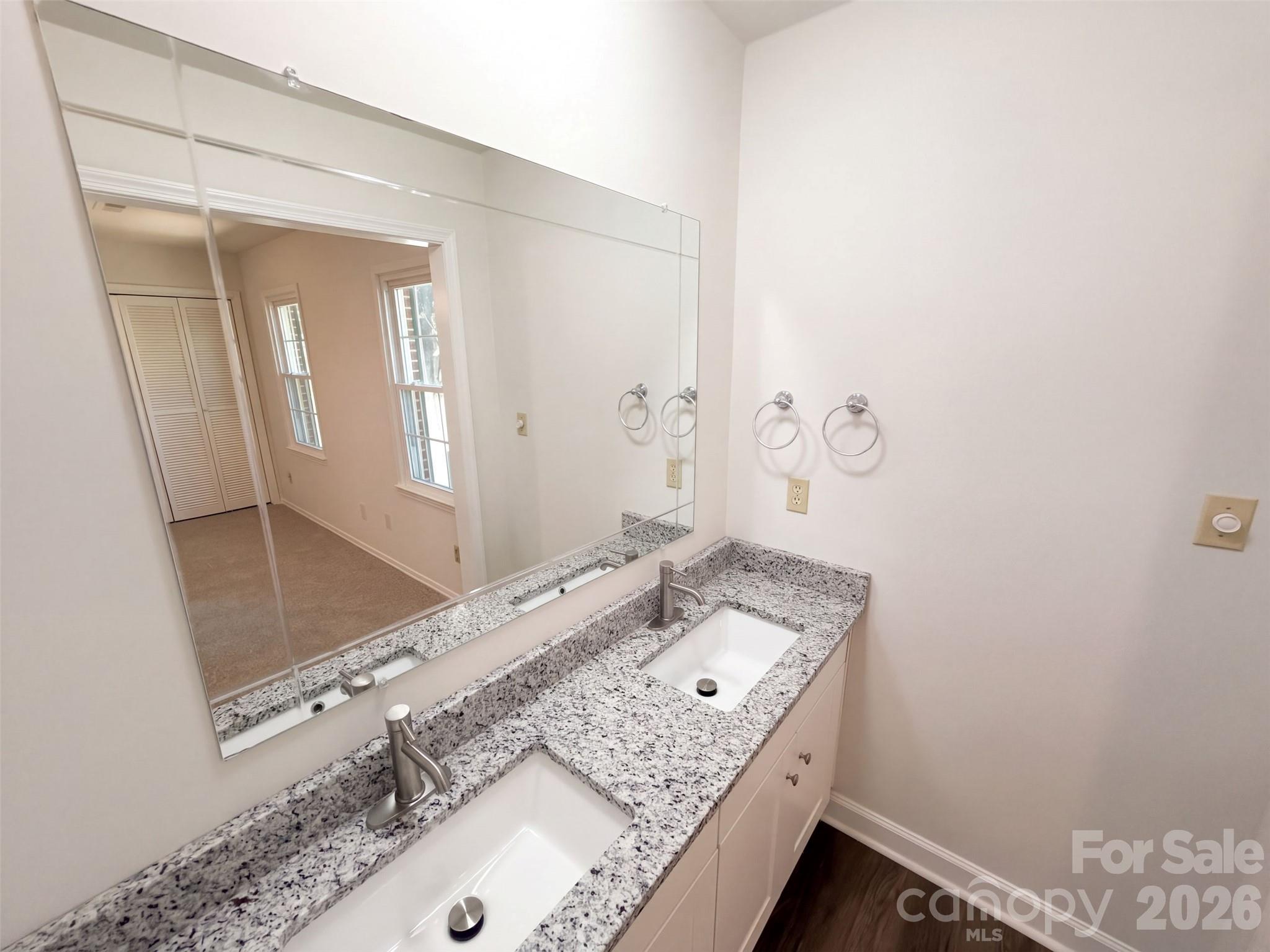 Townhouse at 1810 Sabrina Court, Charlotte, photo 7 of 14
