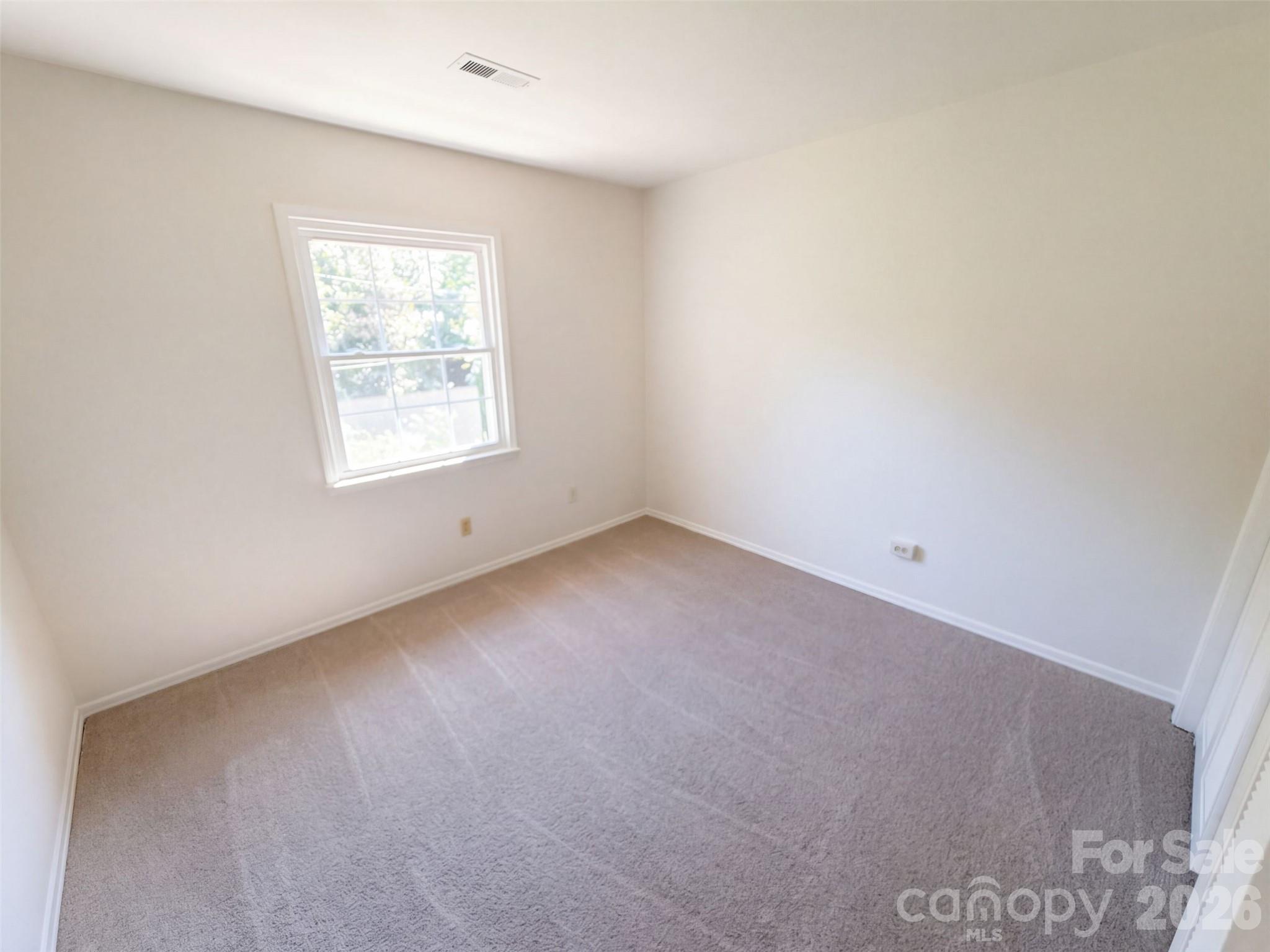 Townhouse at 1810 Sabrina Court, Charlotte, photo 10 of 14