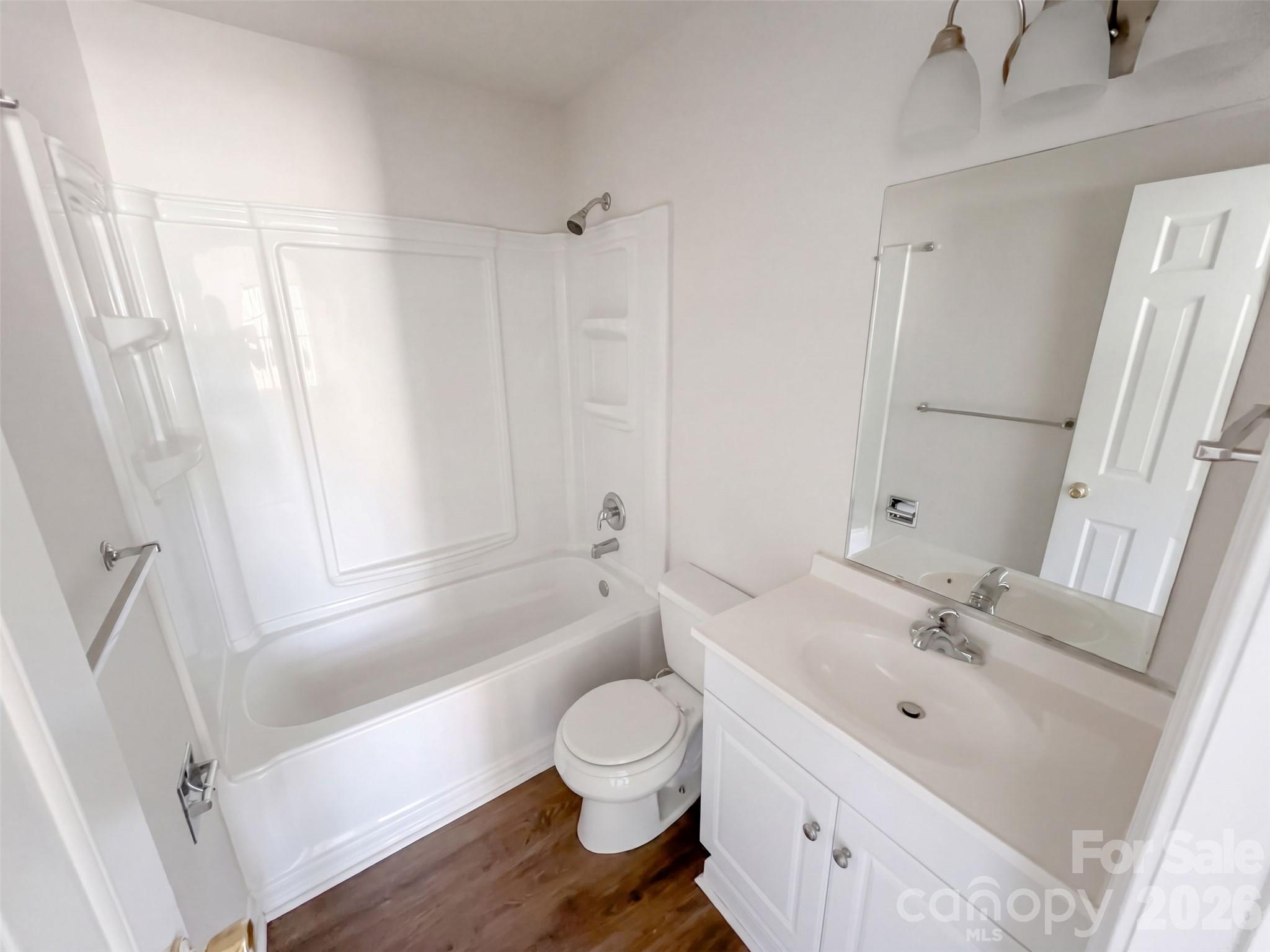 Townhouse at 1810 Sabrina Court, Charlotte, photo 11 of 14