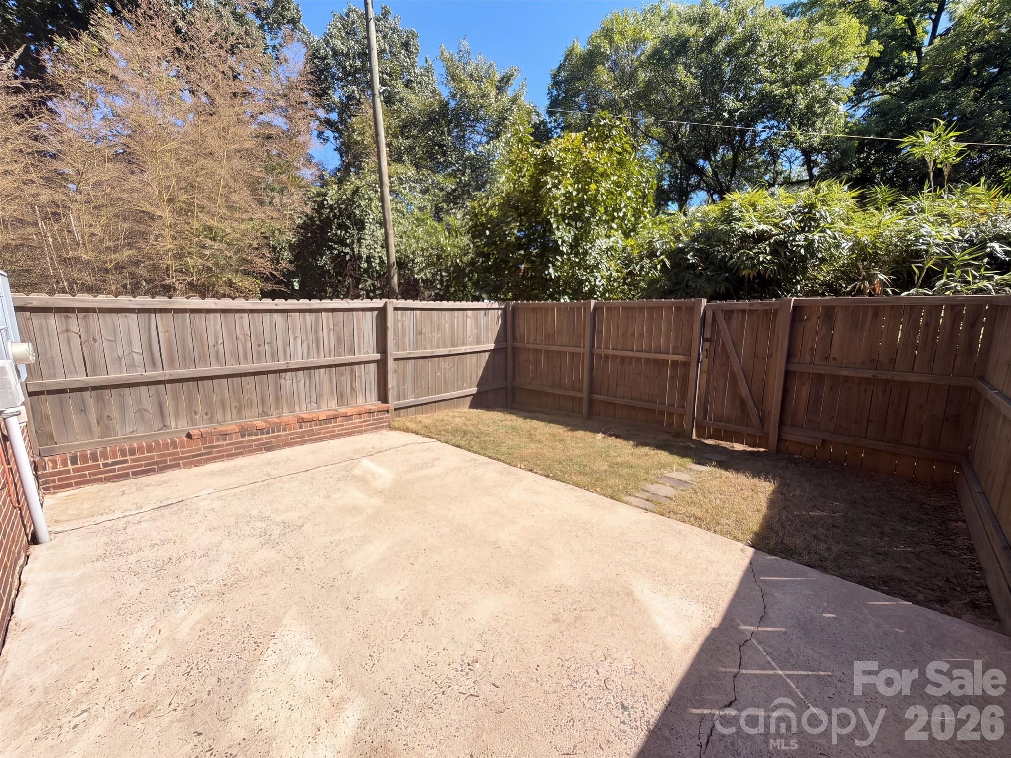 Townhouse at 1810 Sabrina Court, Charlotte, photo 14 of 14