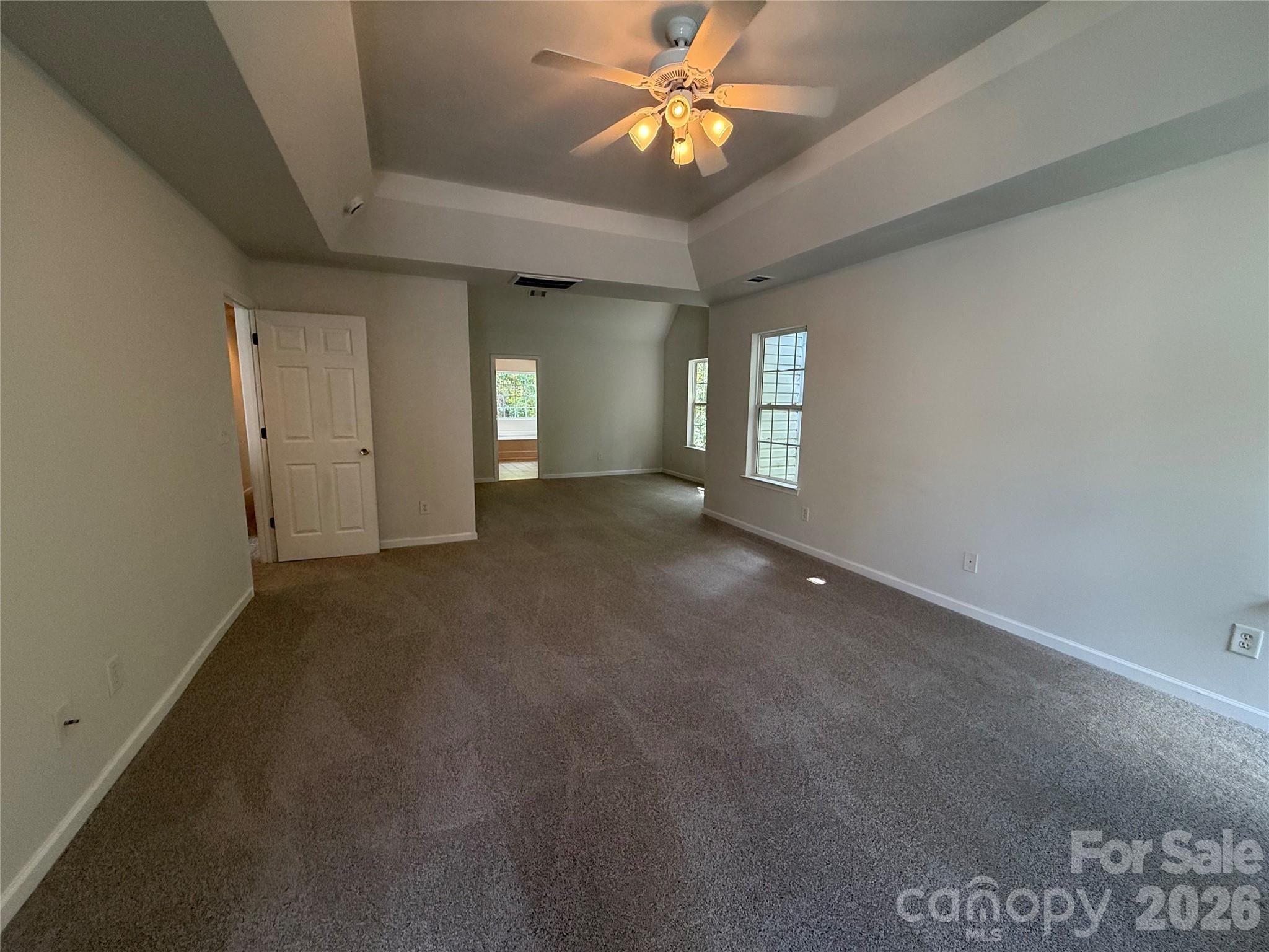 Single Family Residence at 8902 Woodland Hills Road, Charlotte, photo 11 of 20