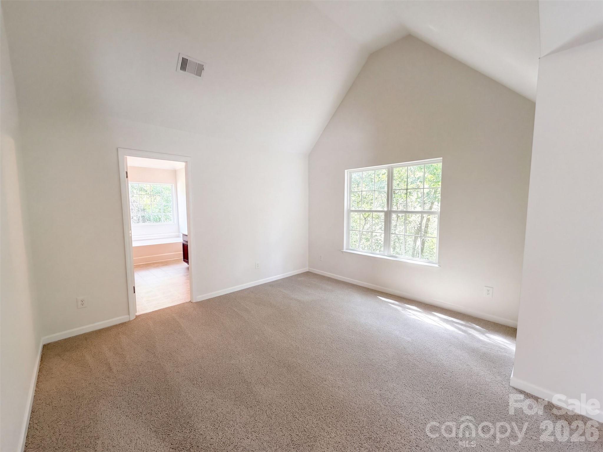 Single Family Residence at 8902 Woodland Hills Road, Charlotte, photo 12 of 20