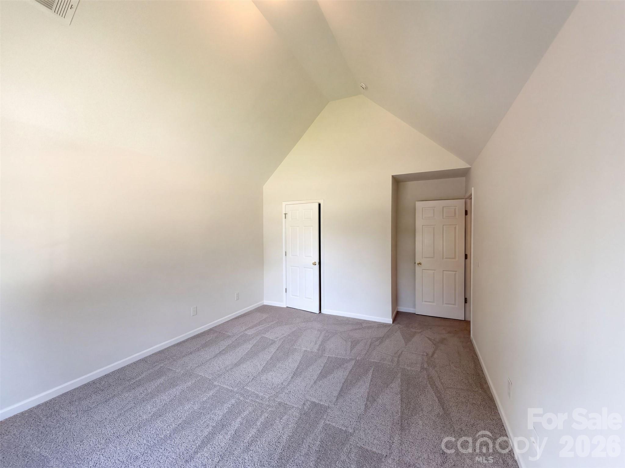 Single Family Residence at 8902 Woodland Hills Road, Charlotte, photo 17 of 20
