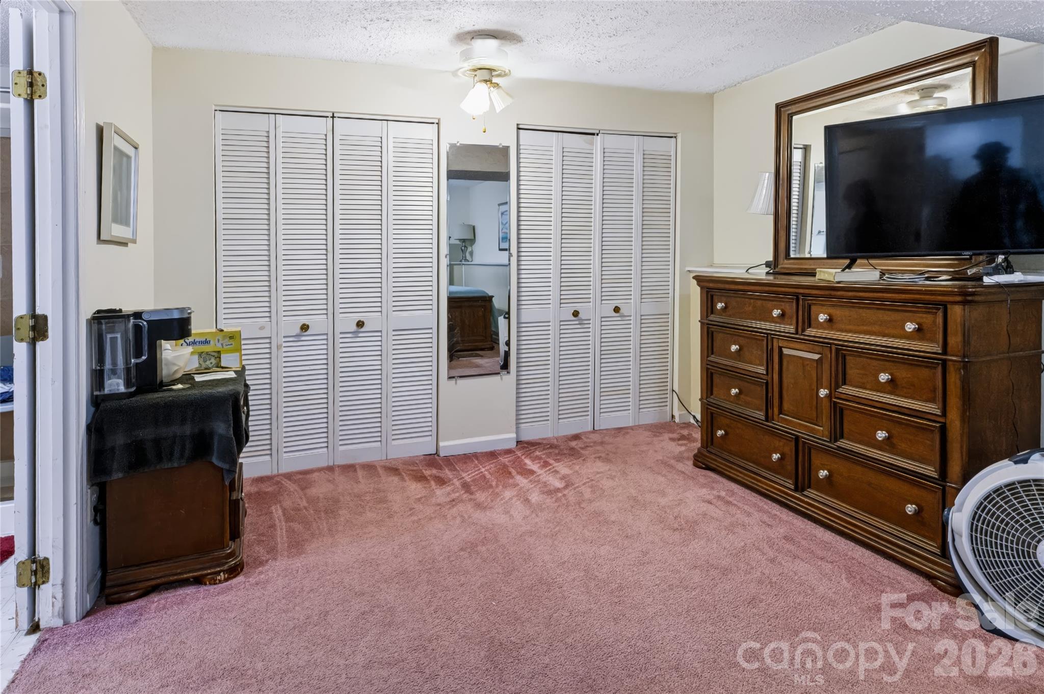 Single Family Residence at 6836 Honey Hurst Lane, Charlotte, photo 7 of 29