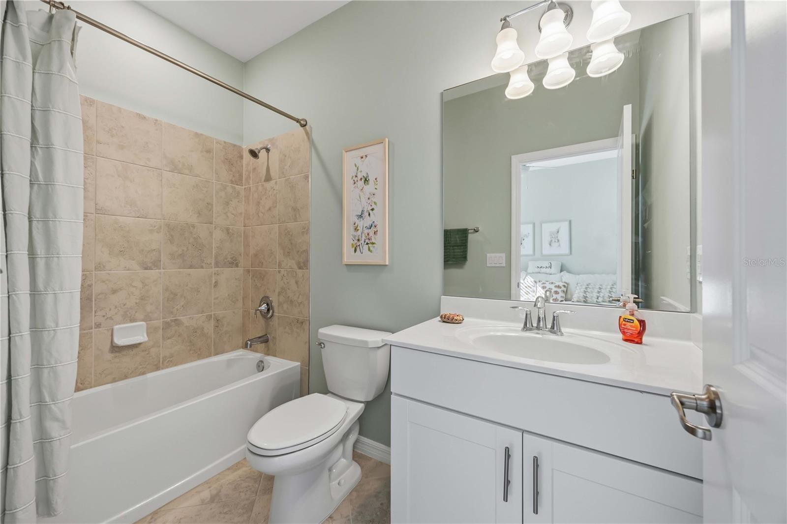 Ensuite - 15945 HONEY SUCKLE ST, PORT CHARLOTTE