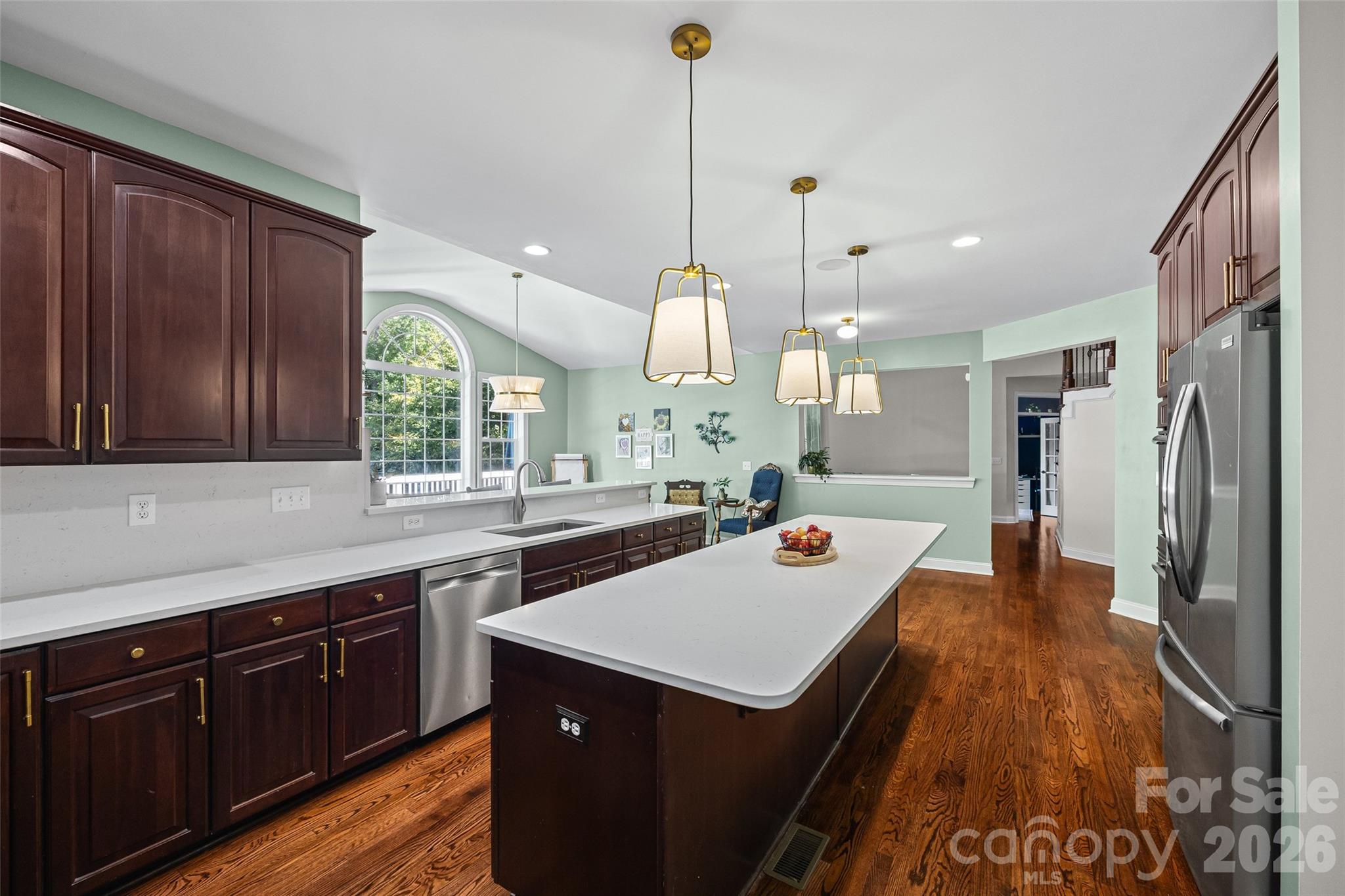 Updated lighting and hardware - 121 Isle Run Drive, Mooresville