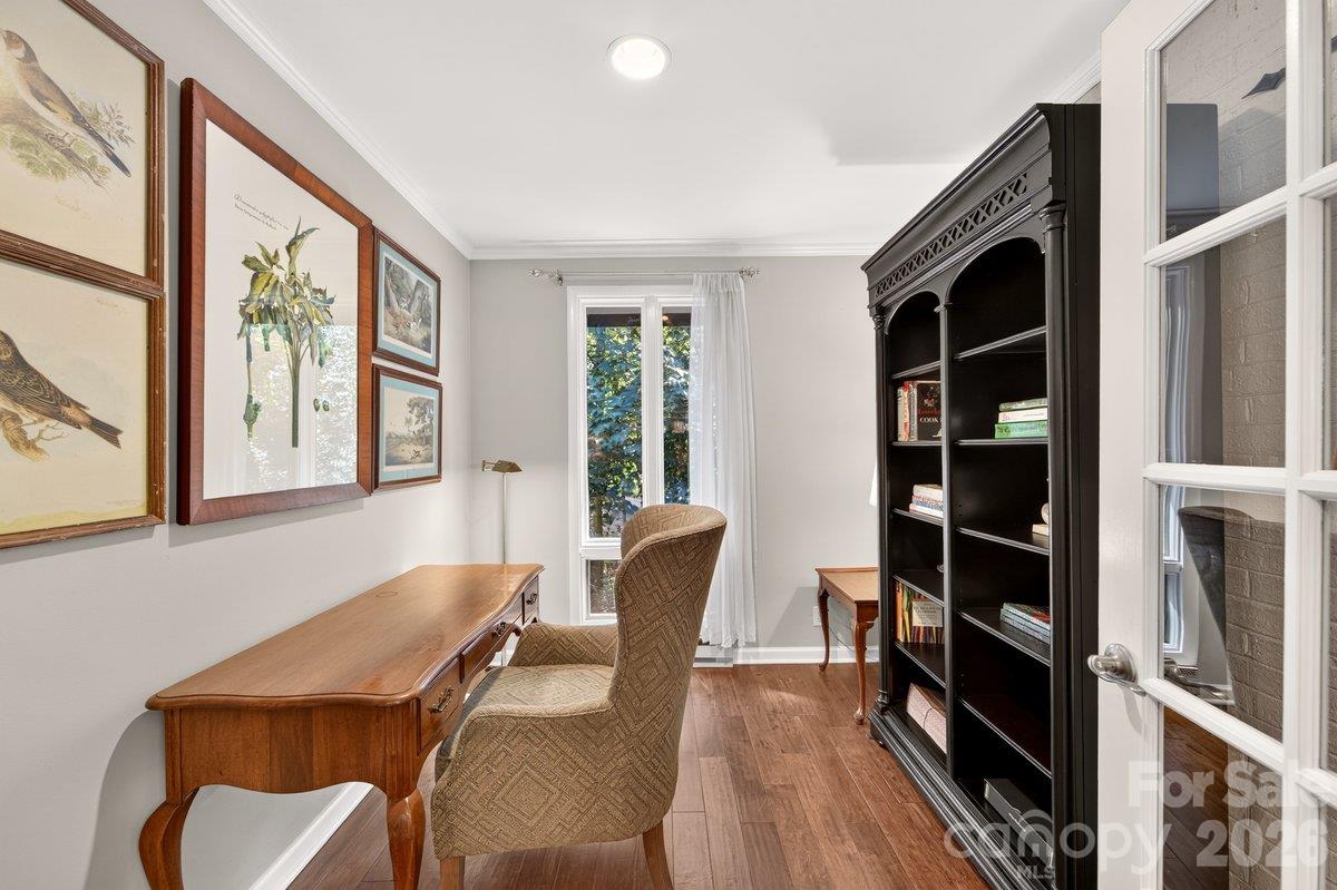 Office - 5807 Sharon Road, Charlotte