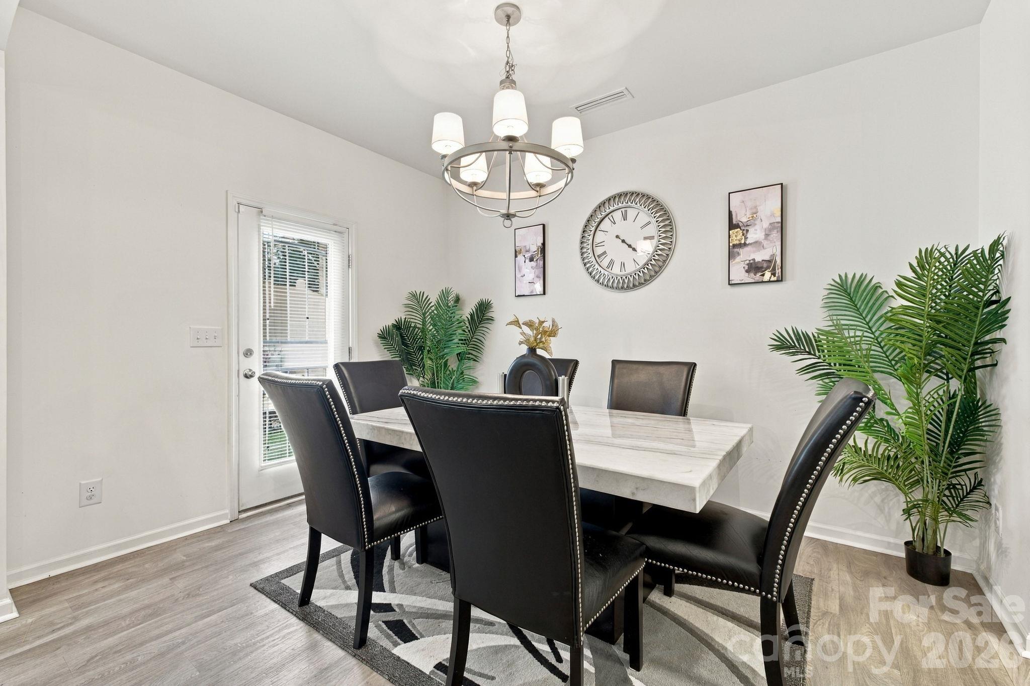 Single Family Residence at 14301 Whistling Teal Drive, Charlotte, photo 13 of 39